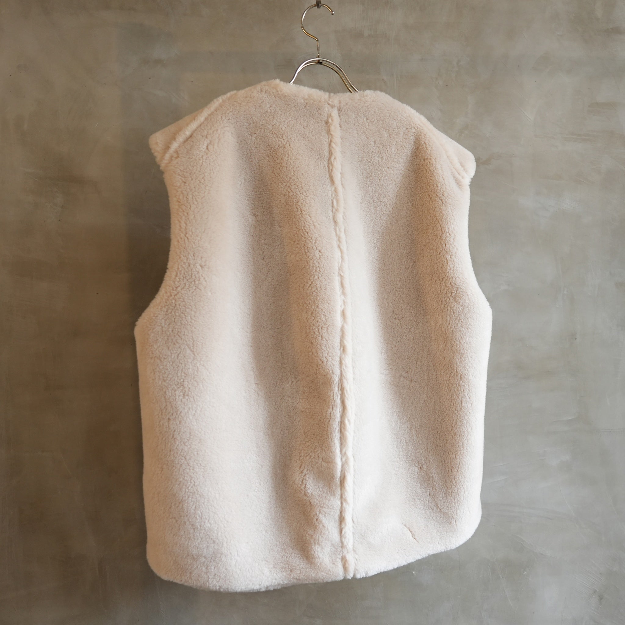 MW5WVS01X_IVORY | OLI | Color:Ivory【MOLLIOLLI_モリオリ】【入荷予定アイテム・入荷連絡可能】