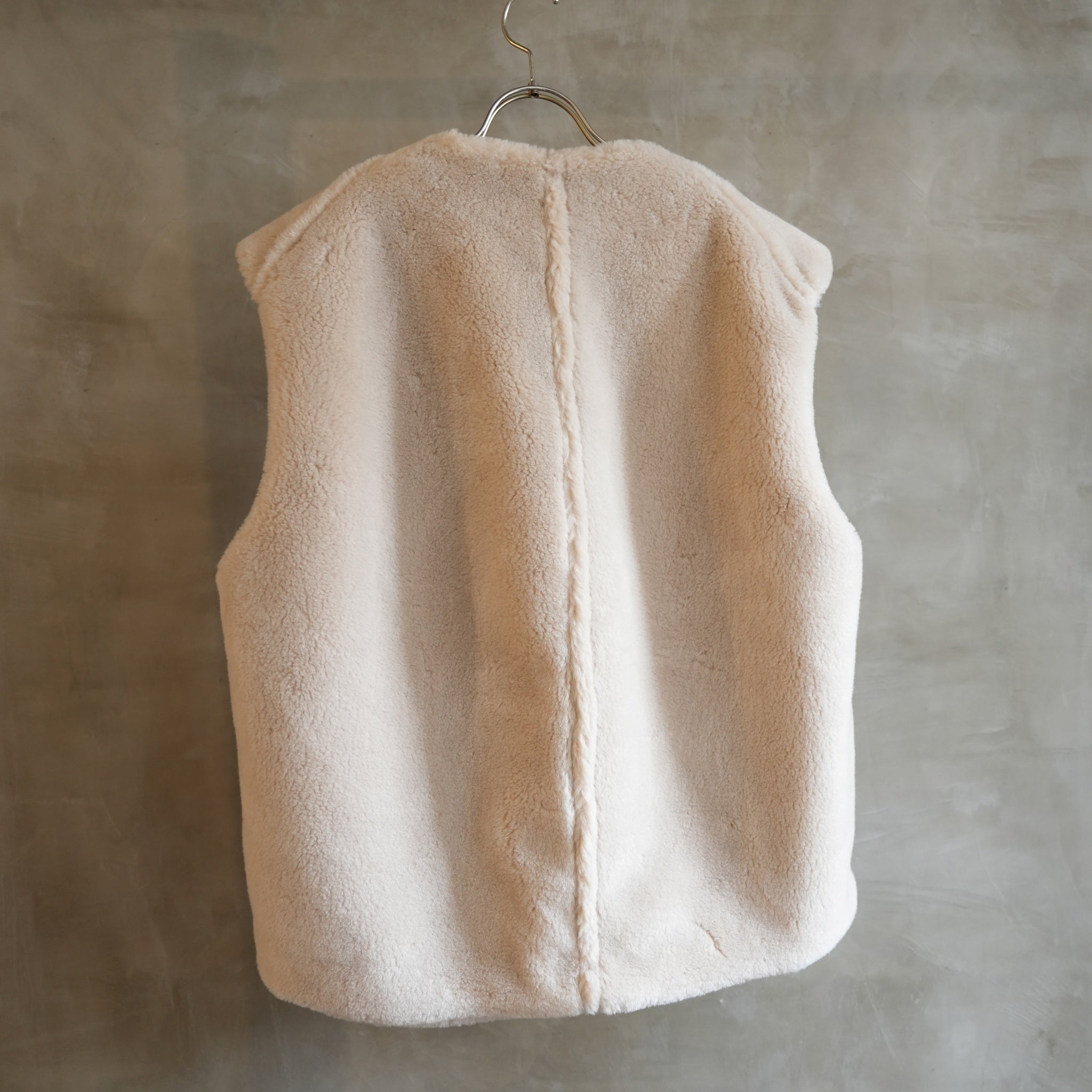 MW5WVS01X_IVORY | OLI | Color:Ivory【MOLLIOLLI_モリオリ】【入荷予定アイテム・入荷連絡可能】