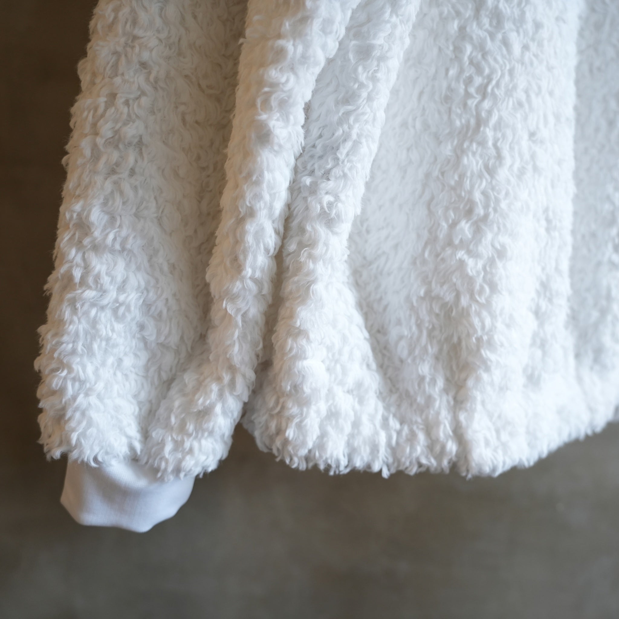 MW5STS02X_OFF WHITE | BOUCLE TO | Color:Off White【MOLLIOLLI_モリオリ】