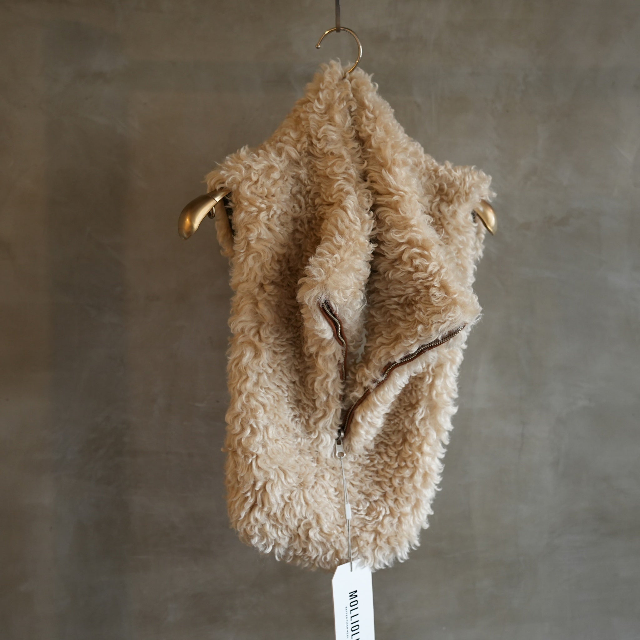 MW5WMF01X_BEIGE | FLO | Color:Beige【MOLLIOLLI_モリオリ】