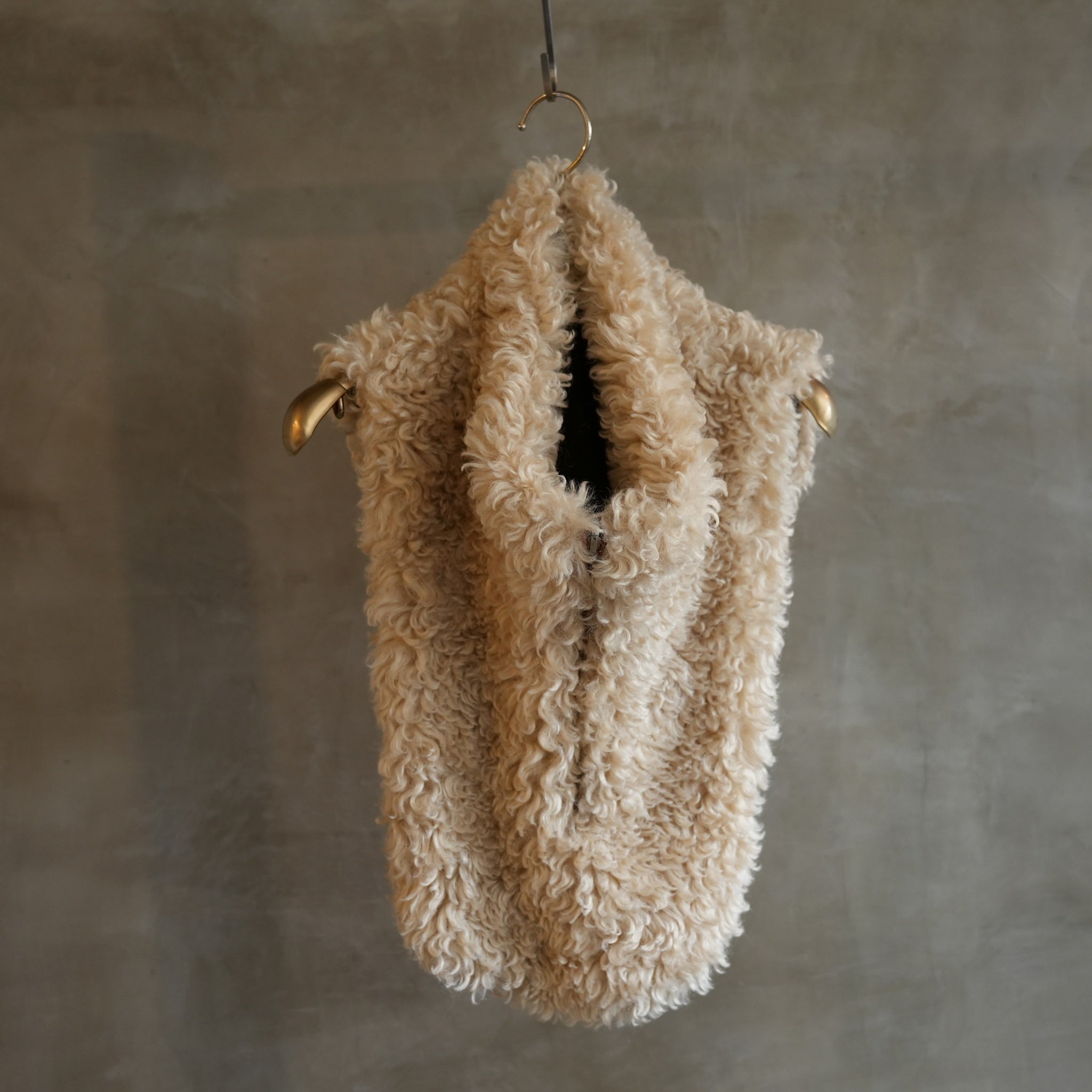 MW5WMF01X_BEIGE | FLO | Color:Beige【MOLLIOLLI_モリオリ】