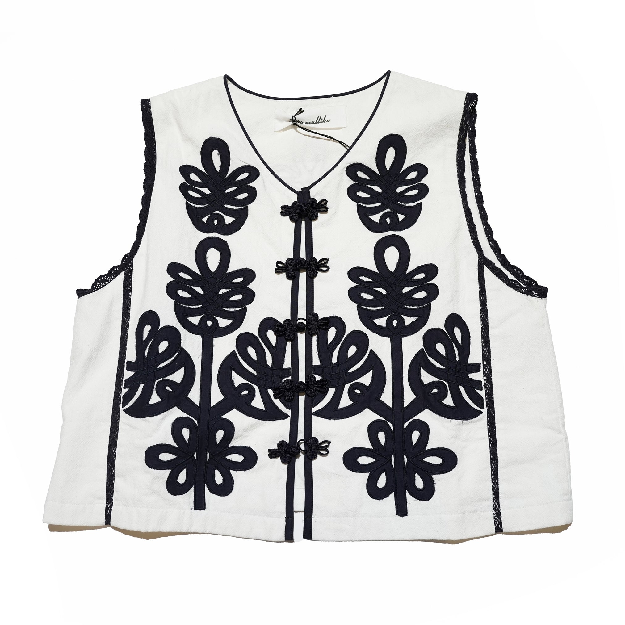KAZAKHSTAN PATCHWORK EMB VEST – White | SARAMALLIKA
