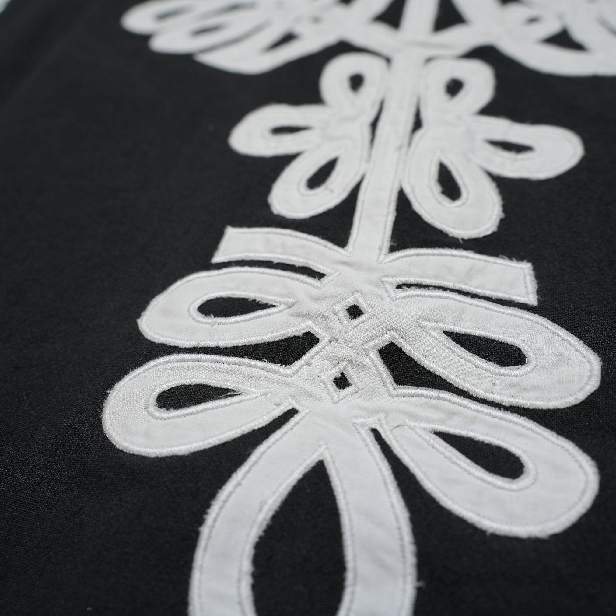 KAZAKHSTAN PATCHWORK EMB VEST – Black | SARAMALLIKA
