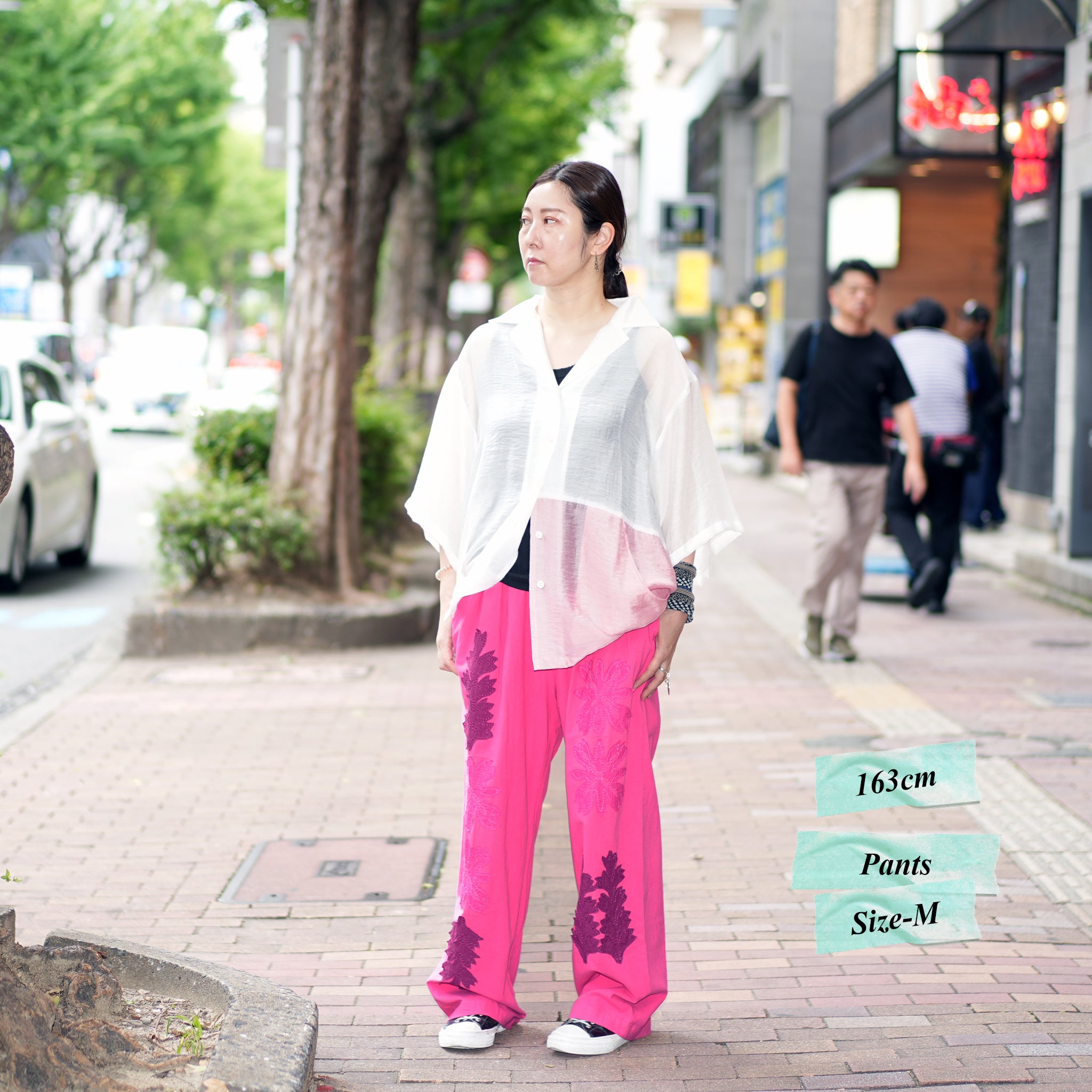 COTTON FLOWER PATCH WORK PANTS – Pink | SARAMALLIKA