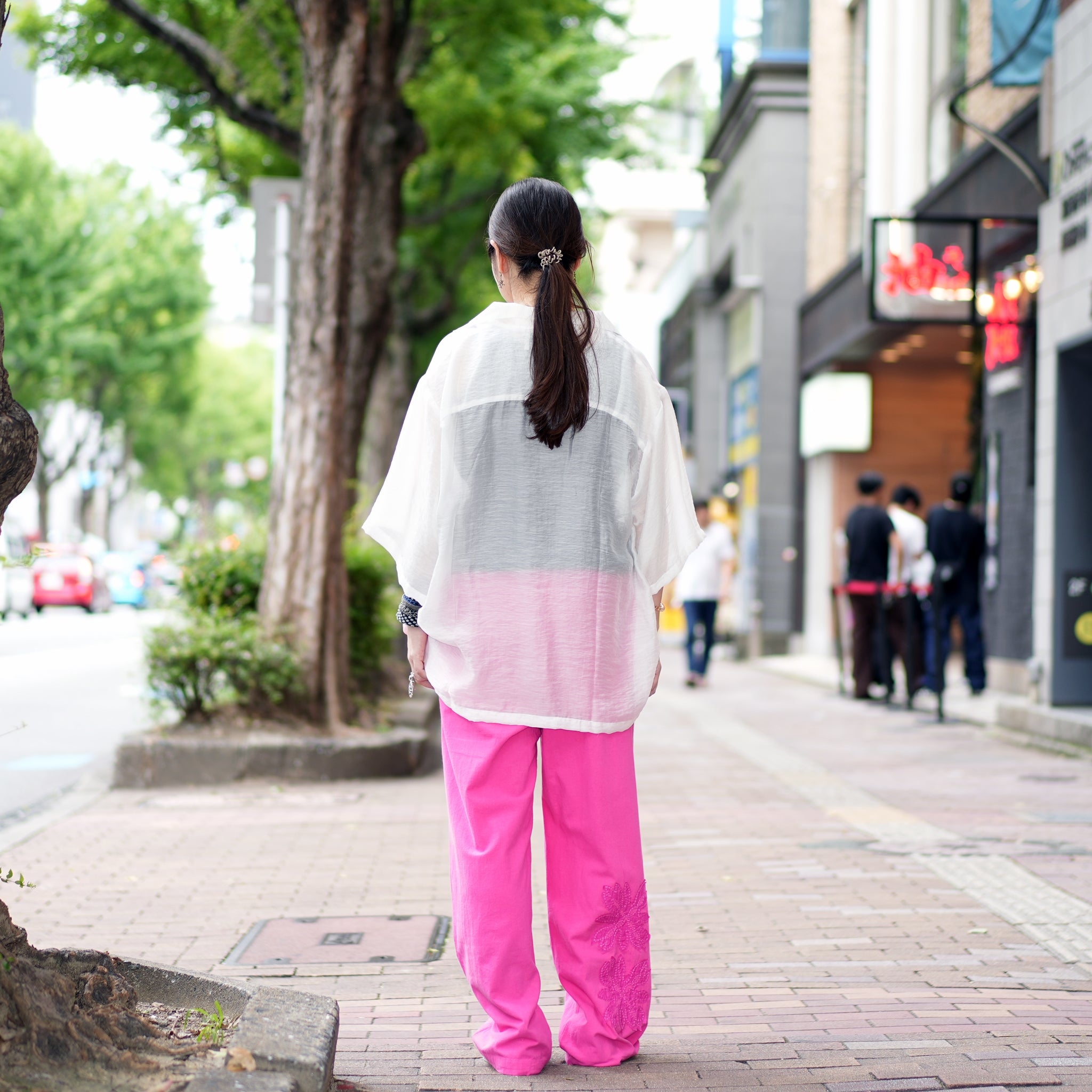 COTTON FLOWER PATCH WORK PANTS – Pink | SARAMALLIKA