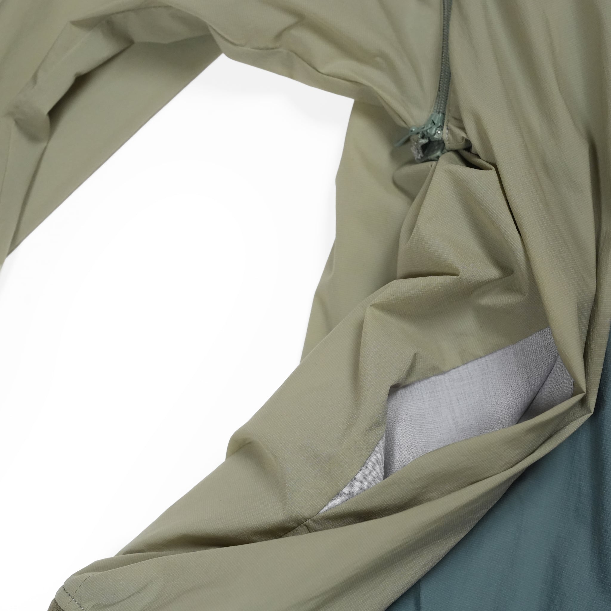 MNEELYTITN-GSHCIROTLSOR 3WAY HOODIE JACKET– Grey | STOF