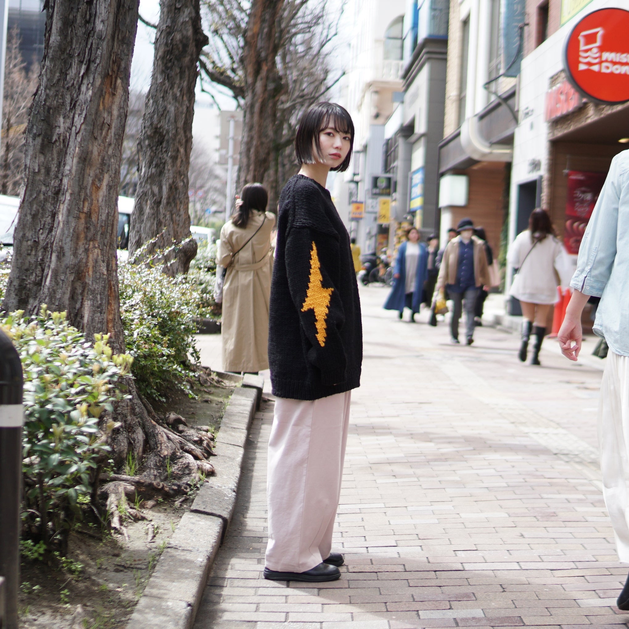 No:tl23f003a | Name:lightning hand knit crew | Color:Black【THRIFTY LOOK_スリフティールック】