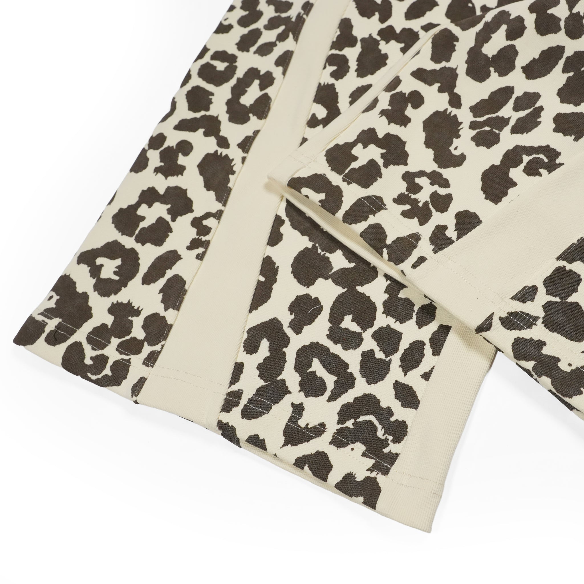 Star sweat pants – Leopard | PLATEAU STUDIO
