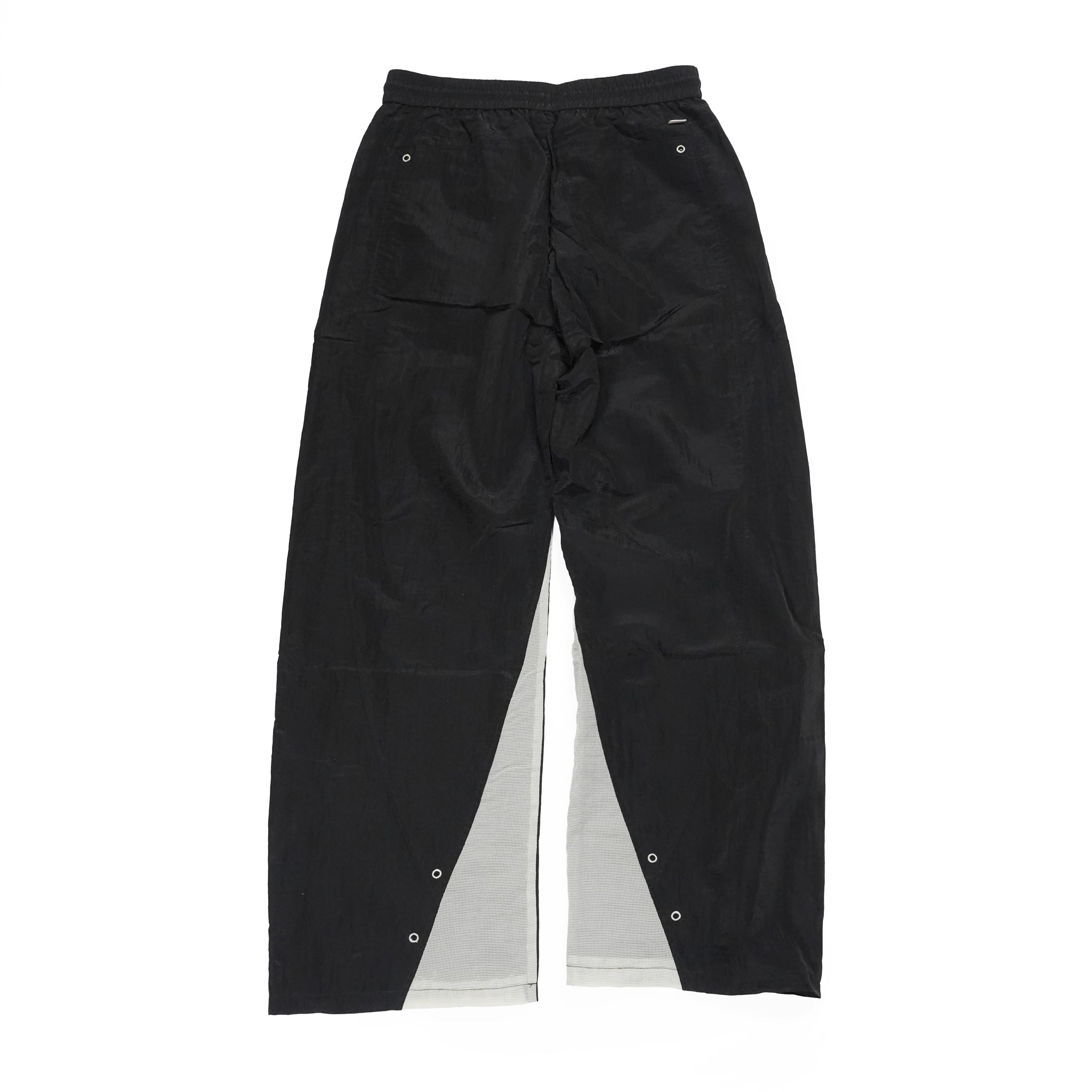 Curvy nylon pants – Black | PLATEAU STUDIO