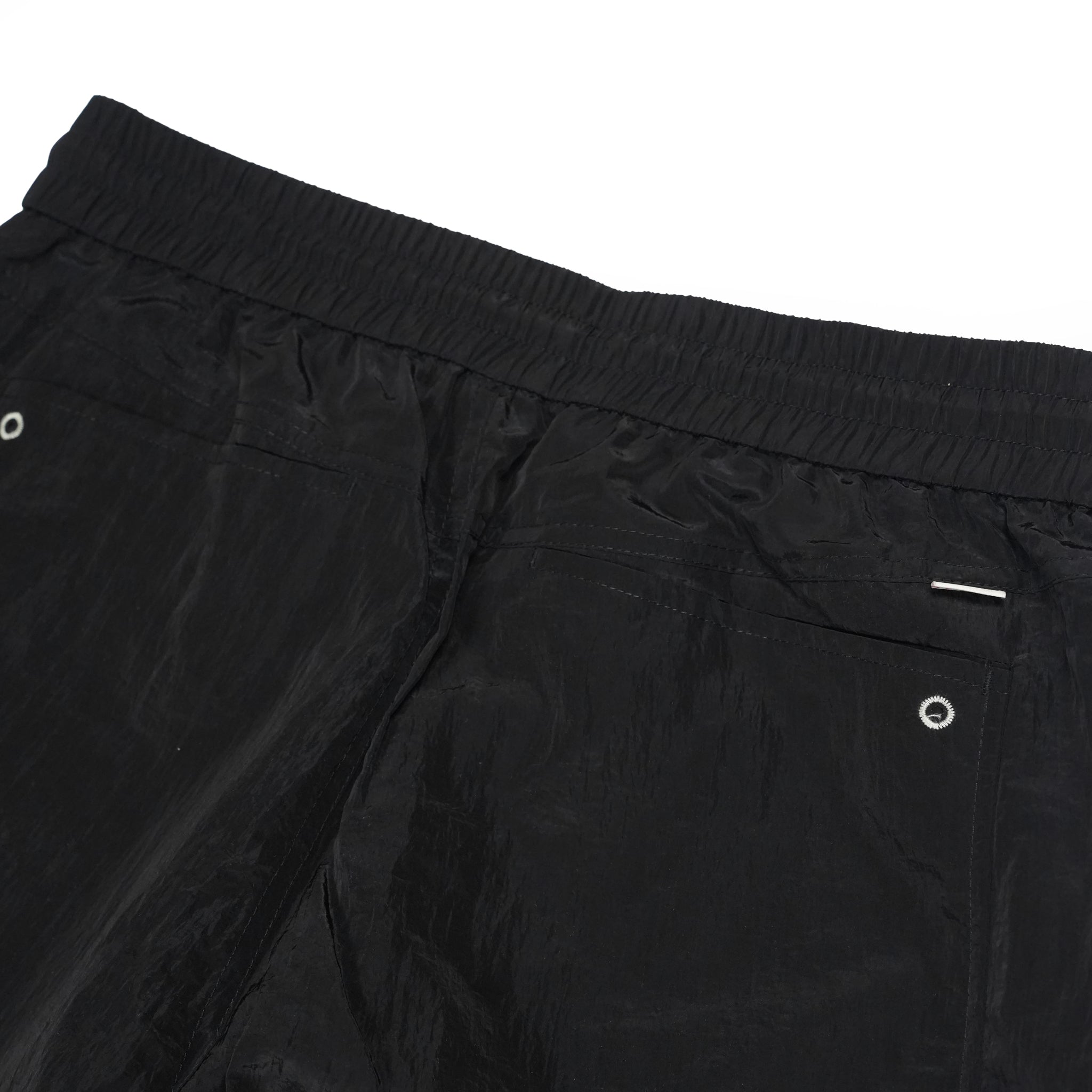 Curvy nylon pants – Black | PLATEAU STUDIO