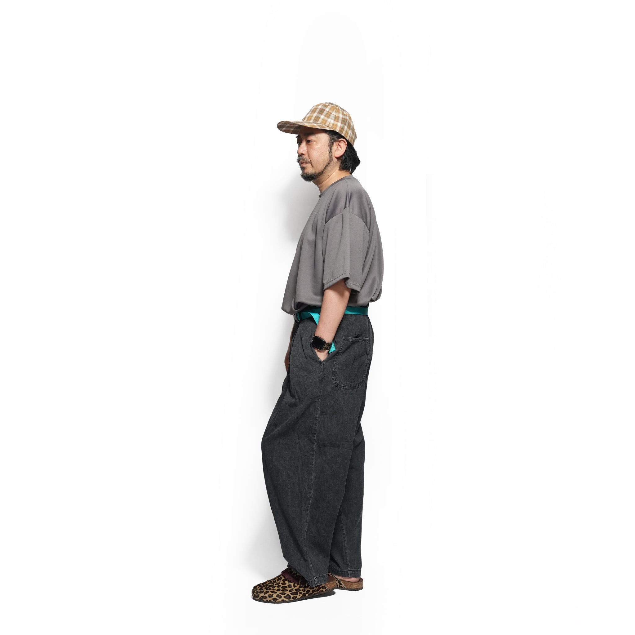 №11 NPID denim Beachslacks – Used wash Black | RELAX FIT