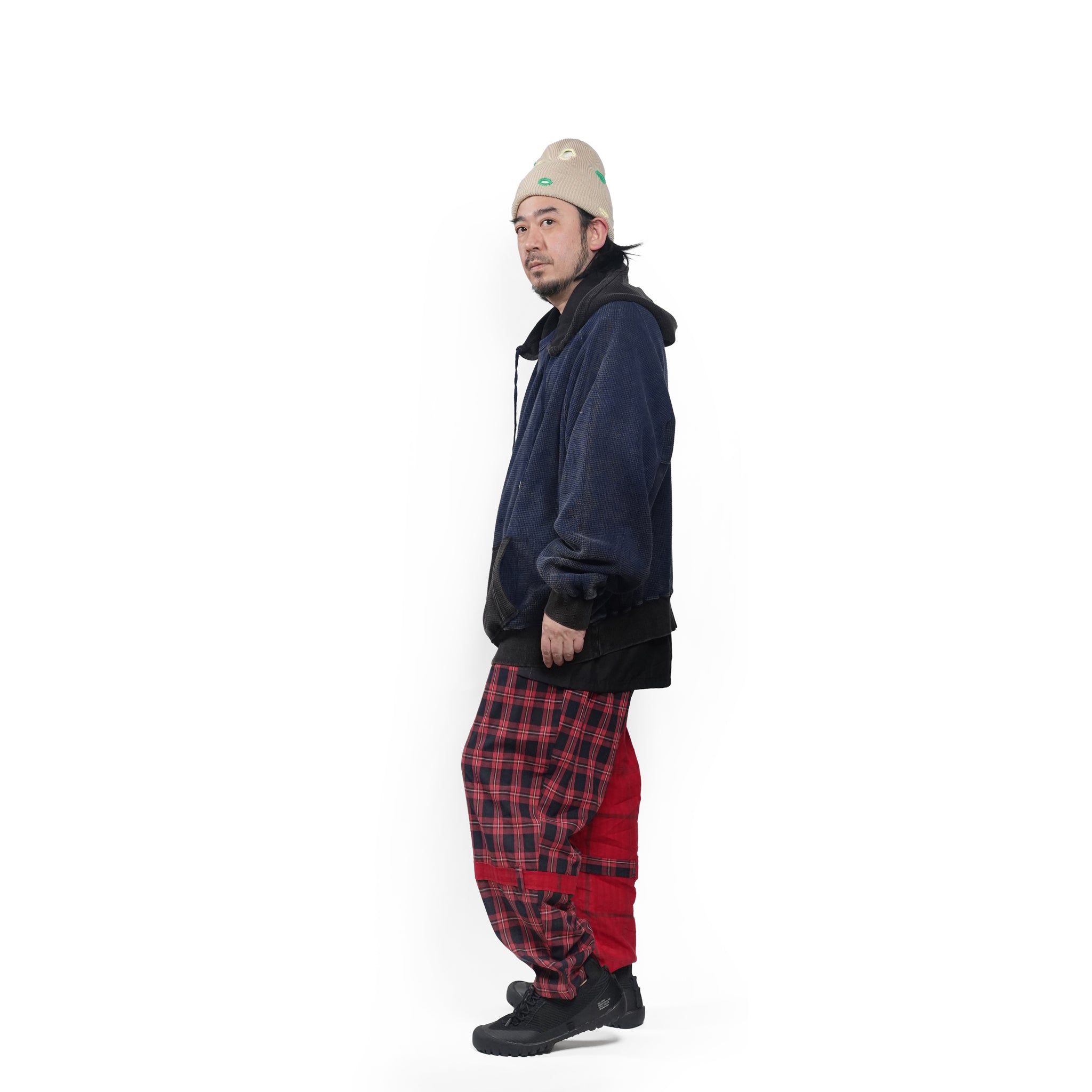 Retrofit hoodie Thermal long tee-vintage dye – McClure -Faded vintage dye (Black×Navy) | IMPRESTORE