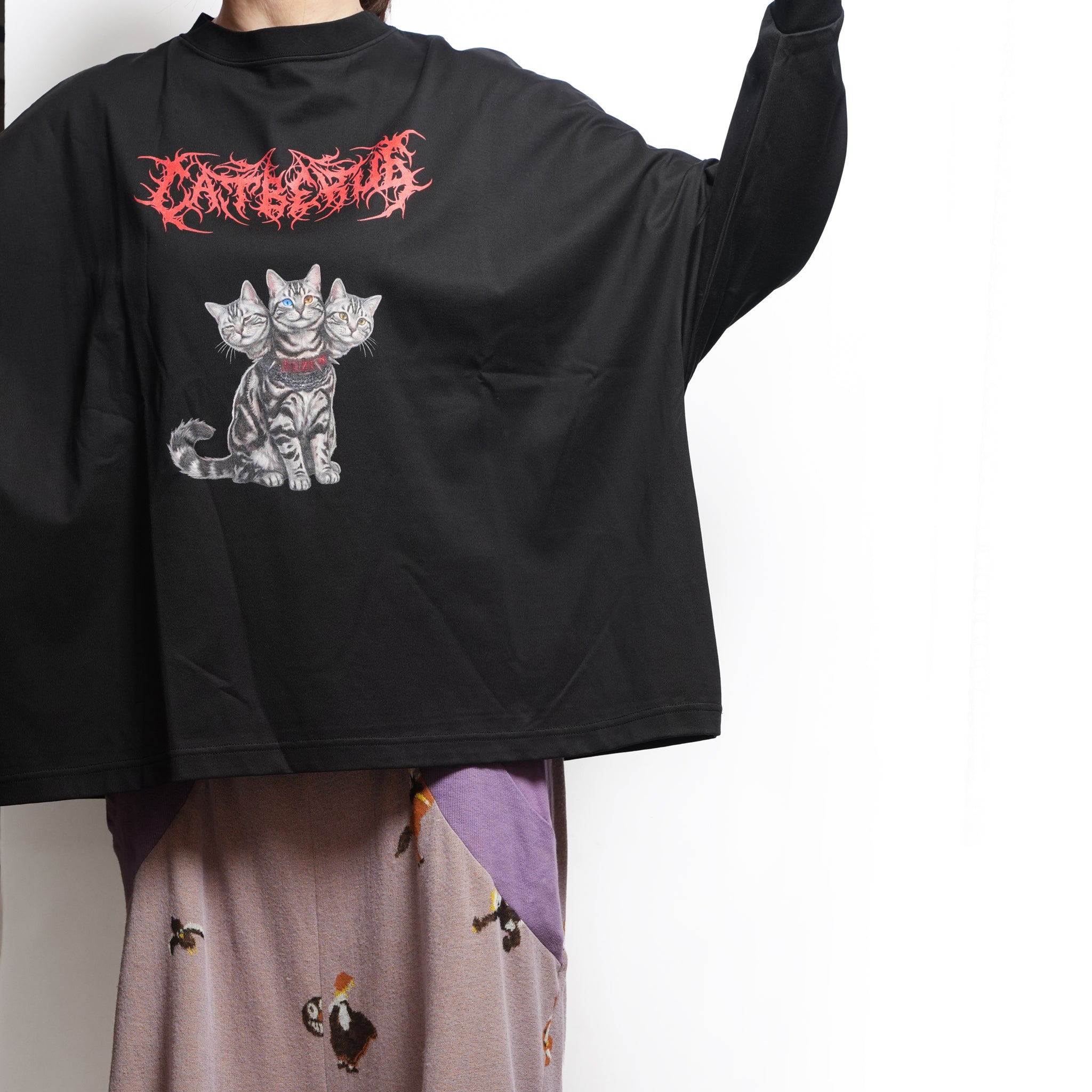 CATBERUS Wide Pullover – Black | BEDSIDEDRAMA