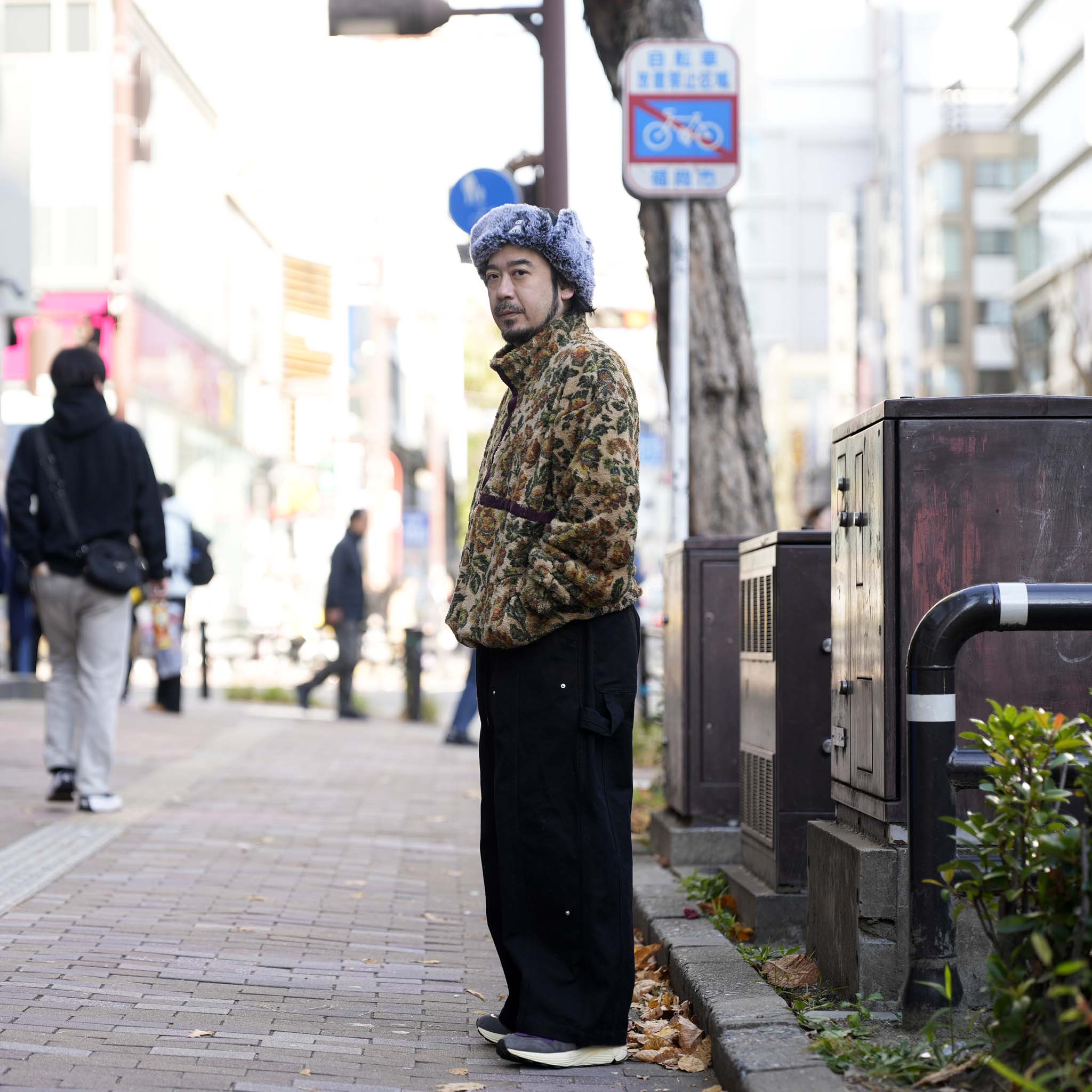 FLOWER FLEECE P.O | Color_Beige | No_voo-1246_beige【VOO_ヴォー】