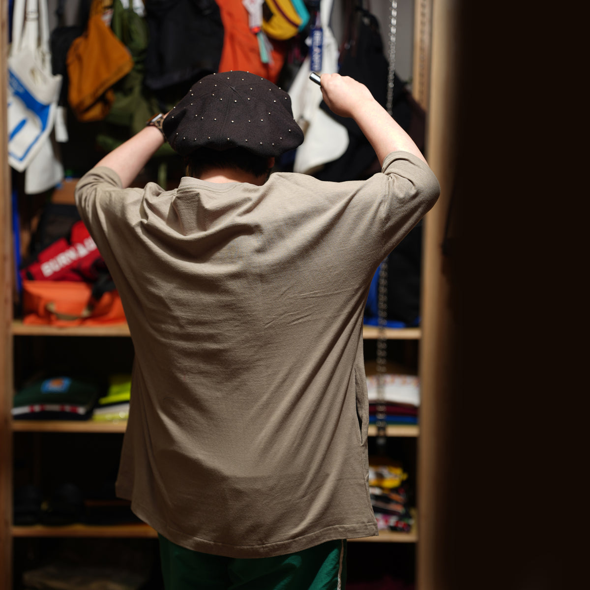 ARABIC L&P Tee – Khaki | STOF