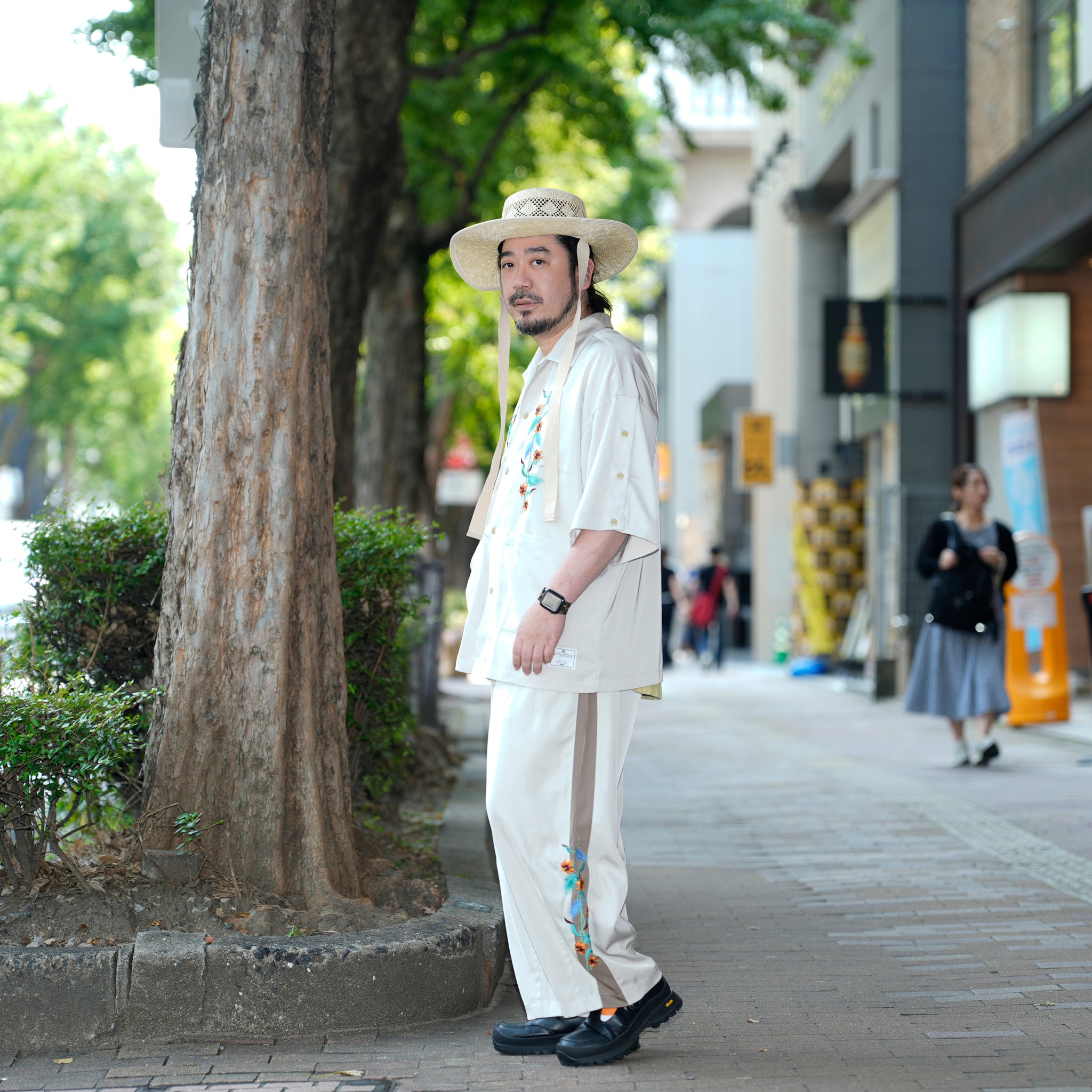 efite-07 | Hibiscus embroidery open collar s/s shirts | Color:Greige/Charcoal【EFFECTEN_エフェクテン】【archive】