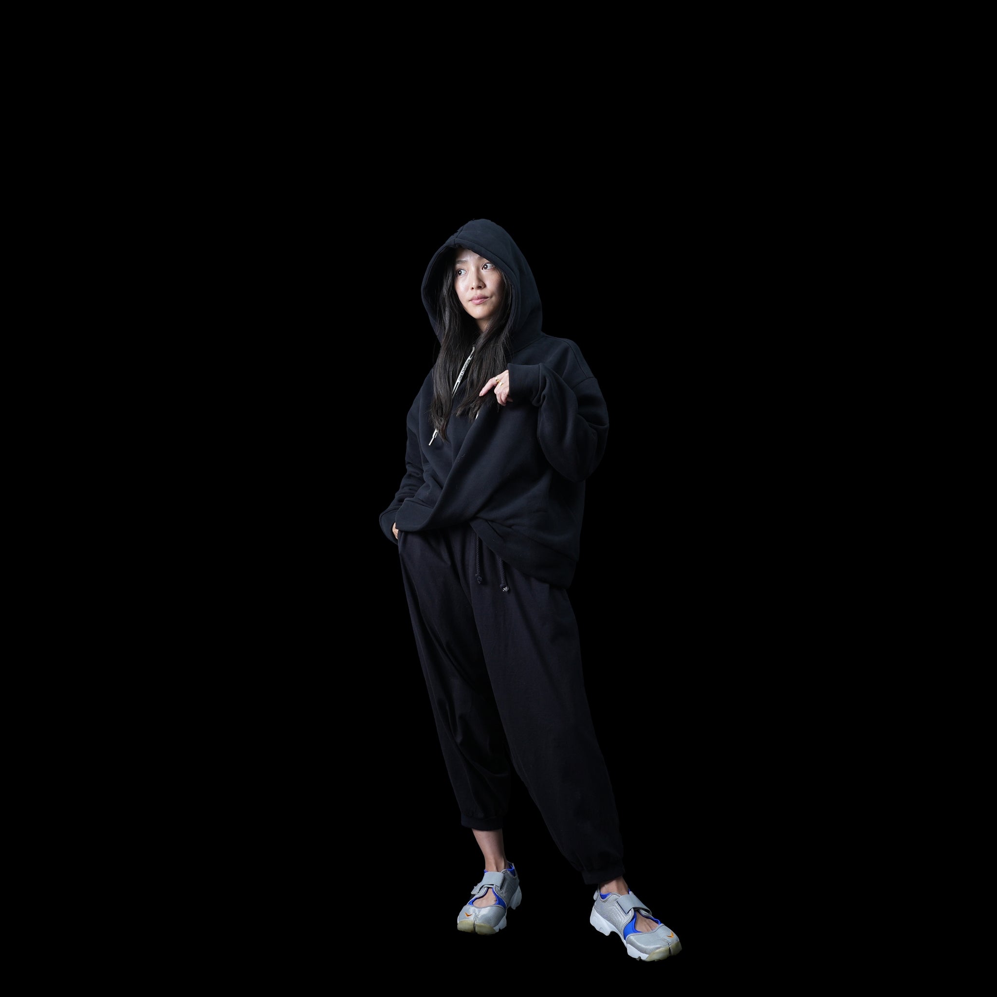 No:25678 | Name:OTS TWISTED HOODY | Color:Black【ONE TEASPOON_ワンティースプーン】