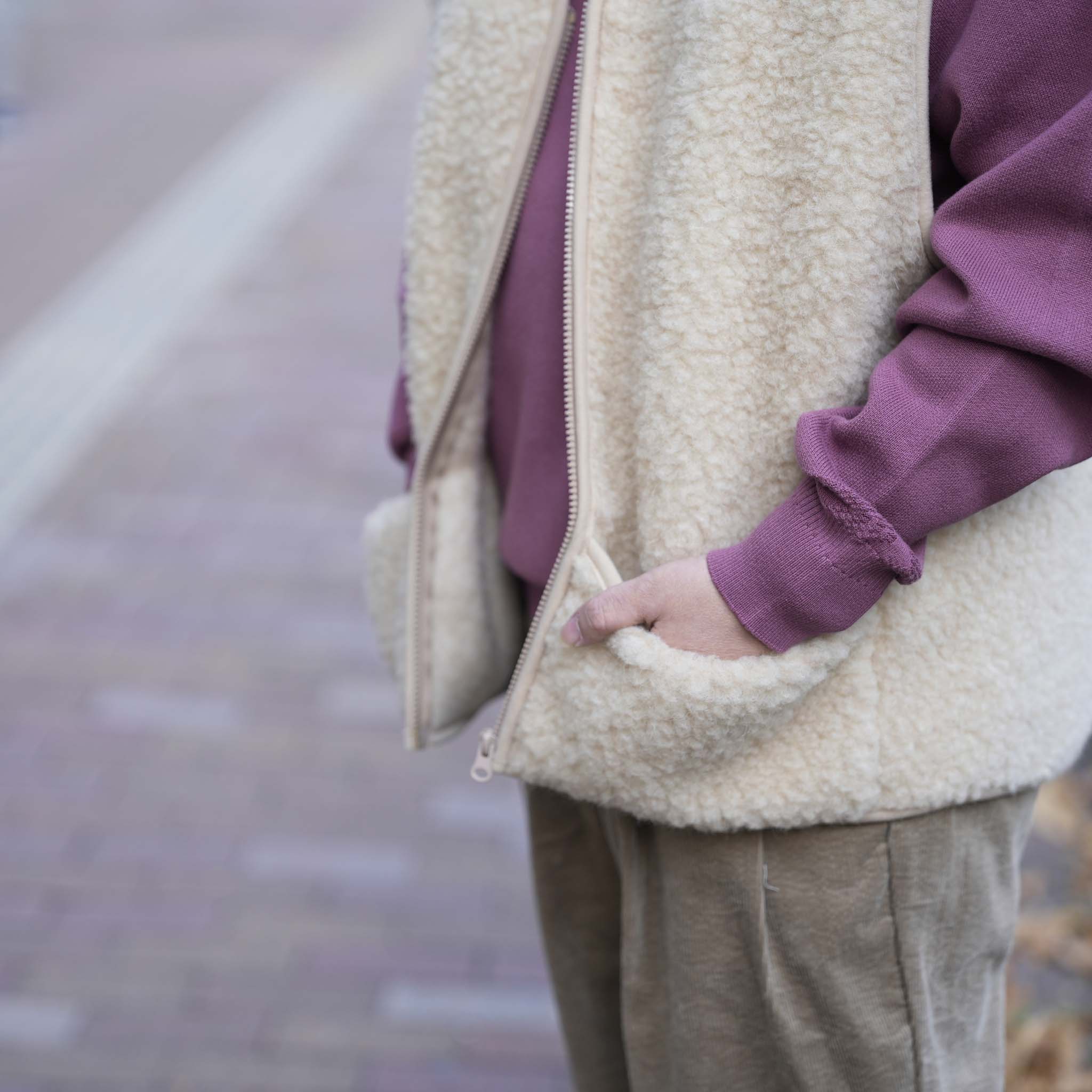 V neck Zip Vest | Color_Natural / Dark Green | No_1860V【COLDBREAKER】