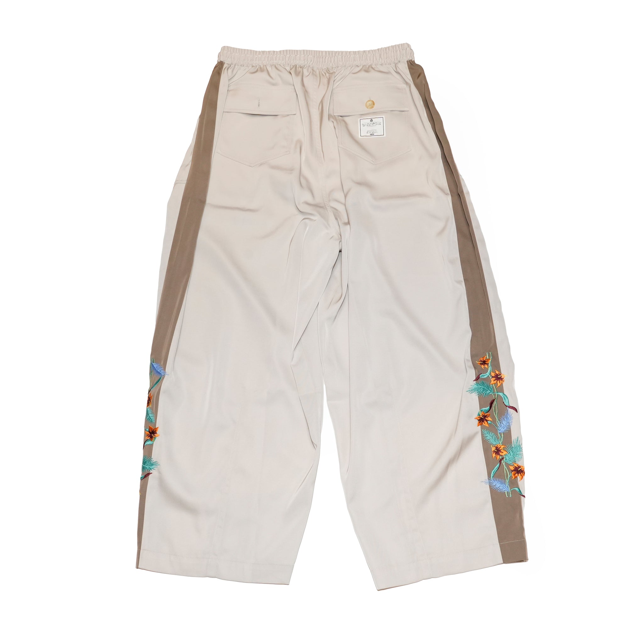 Hibiscus embroidery line wide tapered pants – Greige/Charcoal | EFFECTEN