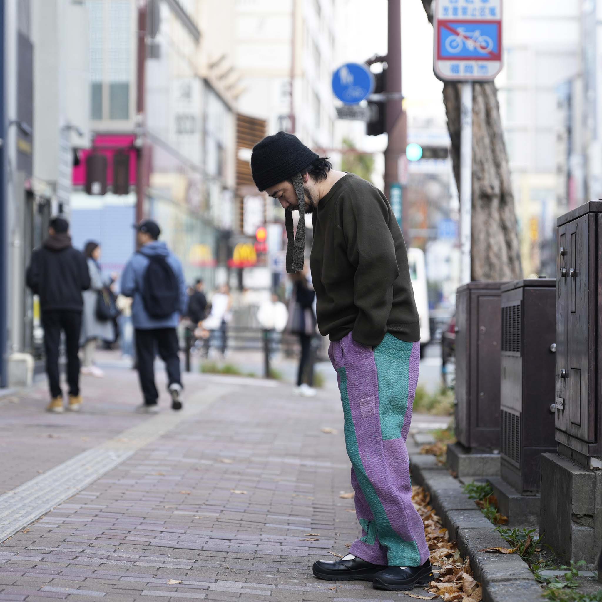 K2611204 | ACTUALLY CREW | 02-DARK OLIVE |【NASNGWAM_ナスングワム】