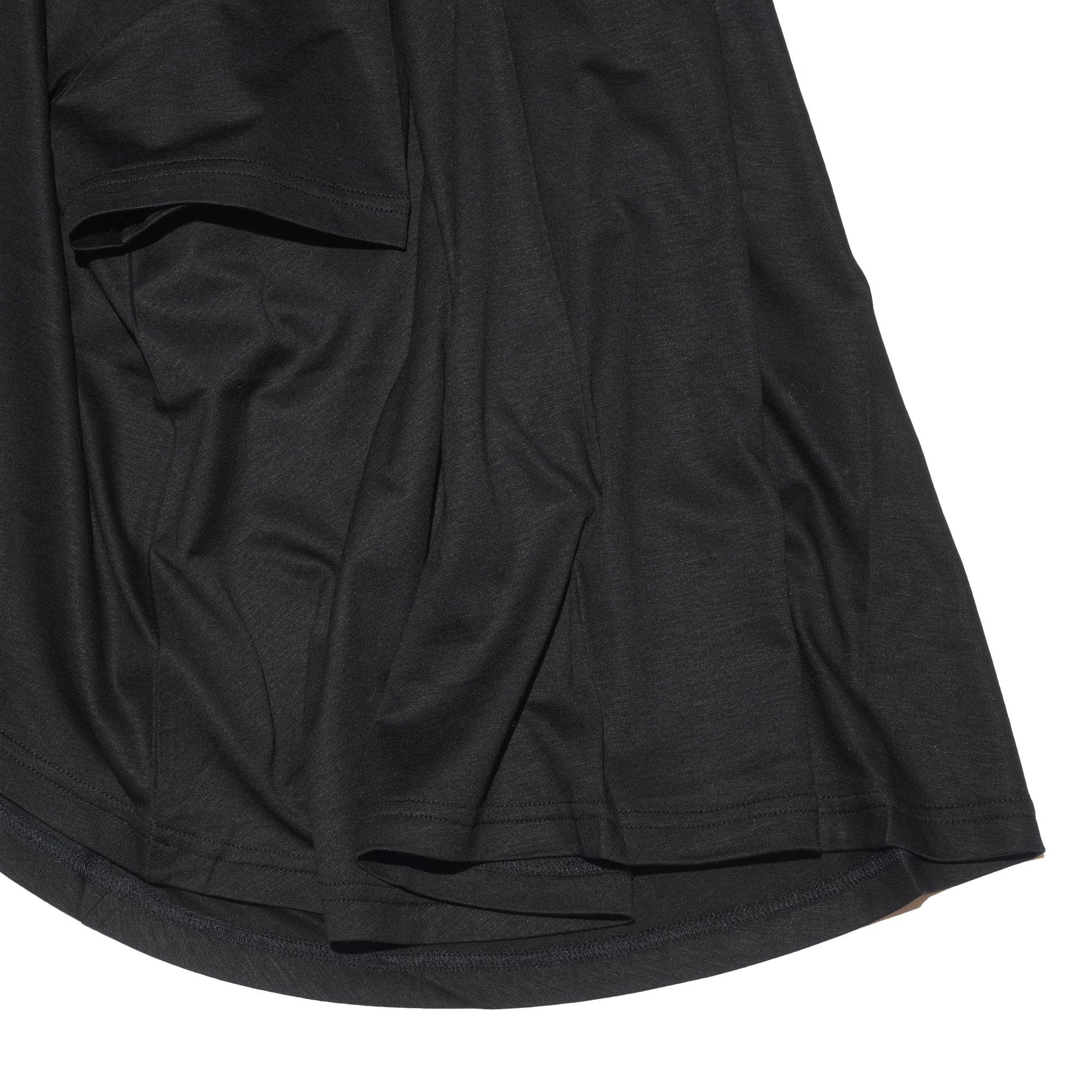 OMNIDANCE Flare T-Shirt– Black | BEDSIDEDRAMA