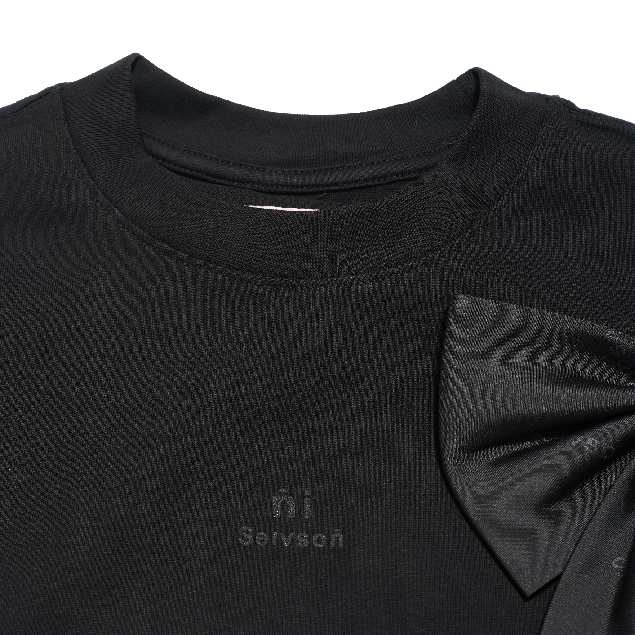Seivsoñ × yoni — ñi Elongated Bow T-Shirt - BLACK | SEIVSON