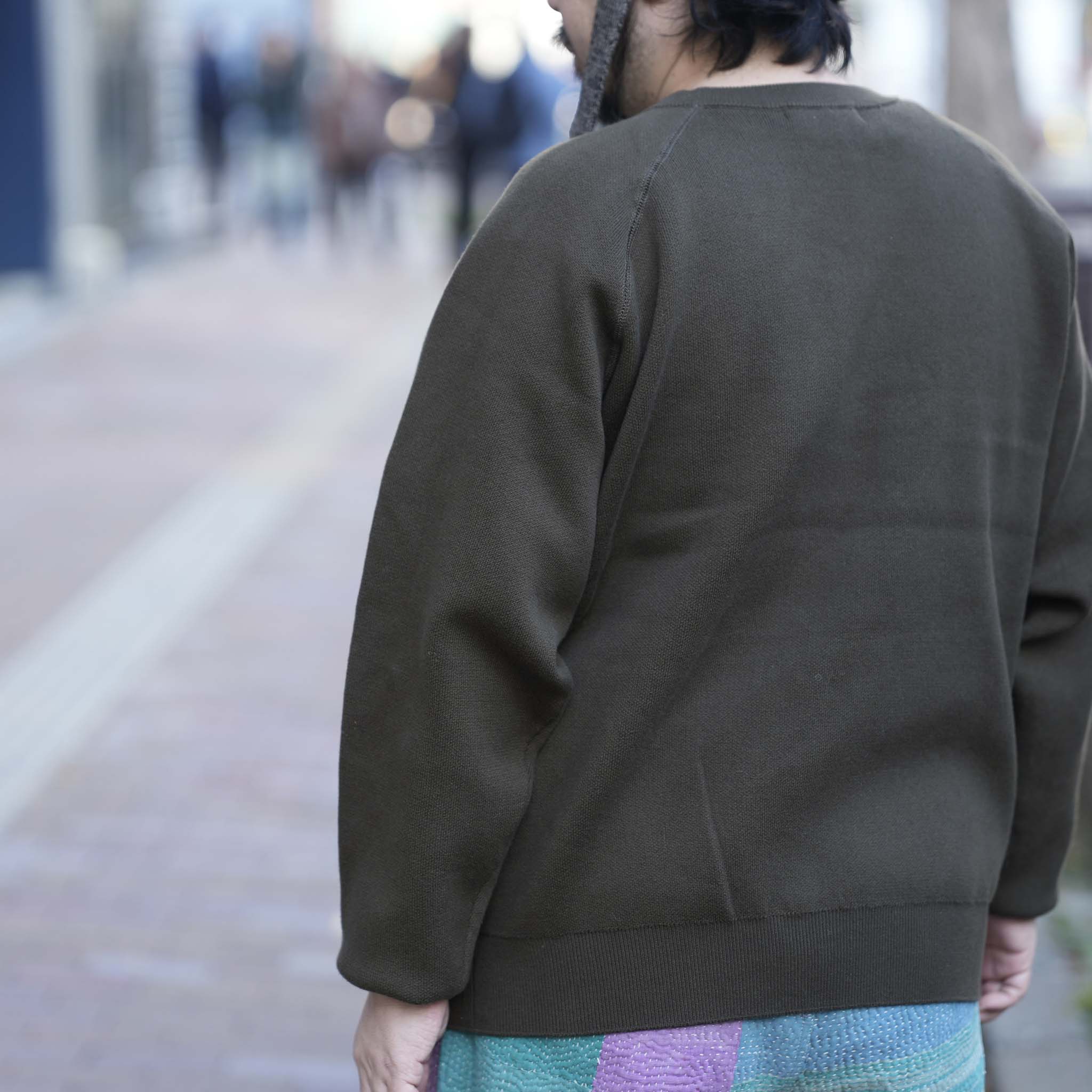 K2611204 | ACTUALLY CREW | 02-DARK OLIVE |【NASNGWAM_ナスングワム】