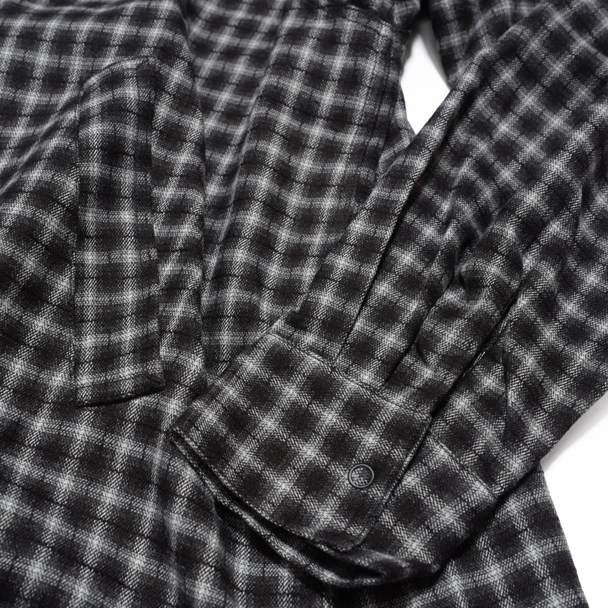 BRETON – Black | KELEN