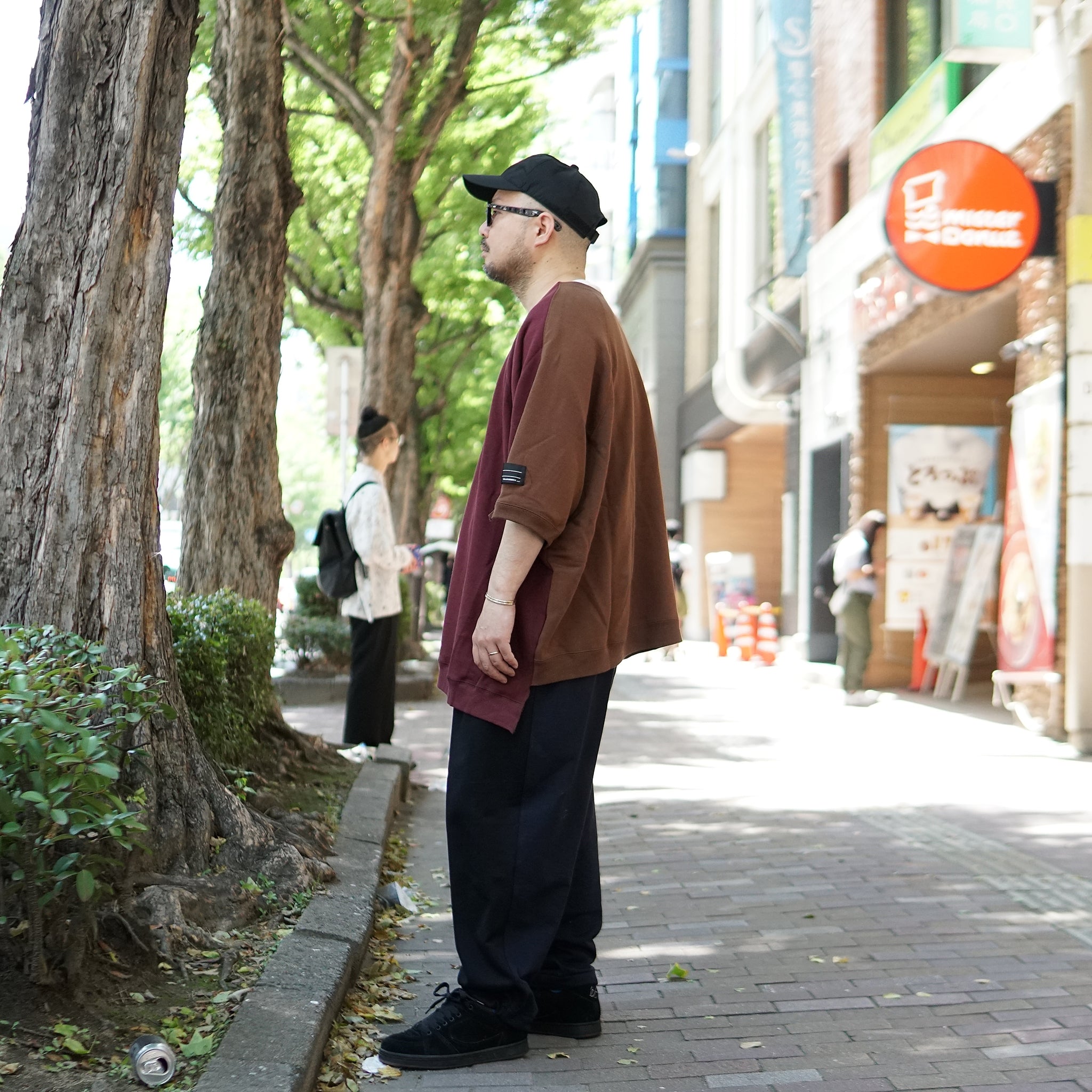 No:tb-sw0202_brwon | Name:ALL ROUND TRAINER S/S | Color:Brown【TRAINERBOYS_トレーナーボーイズ】