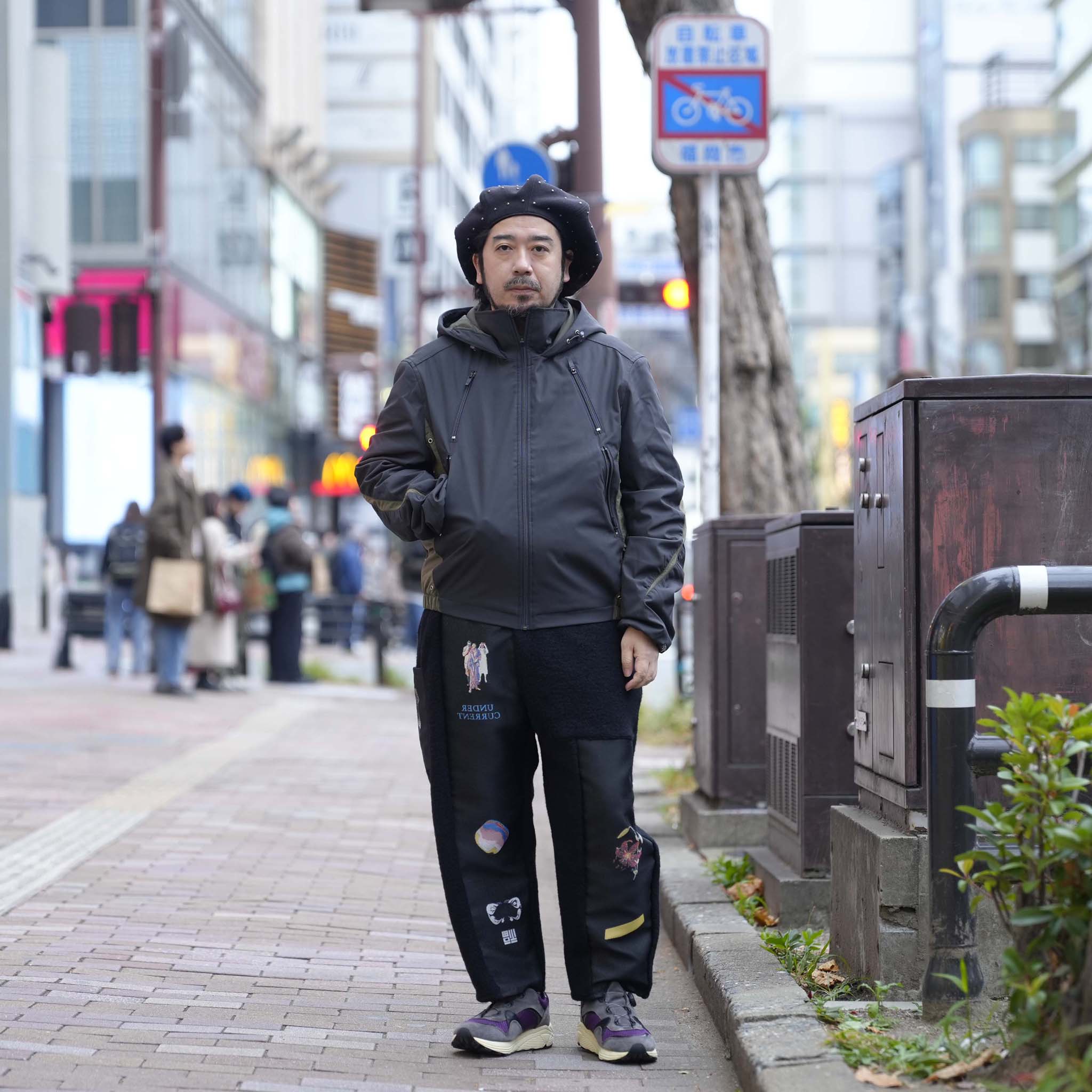 Curvy padded jacket | Color_Ash Black | No_pla25awj12-1_ash black【PLATEAU STUDIO_プラトー スタジオ】