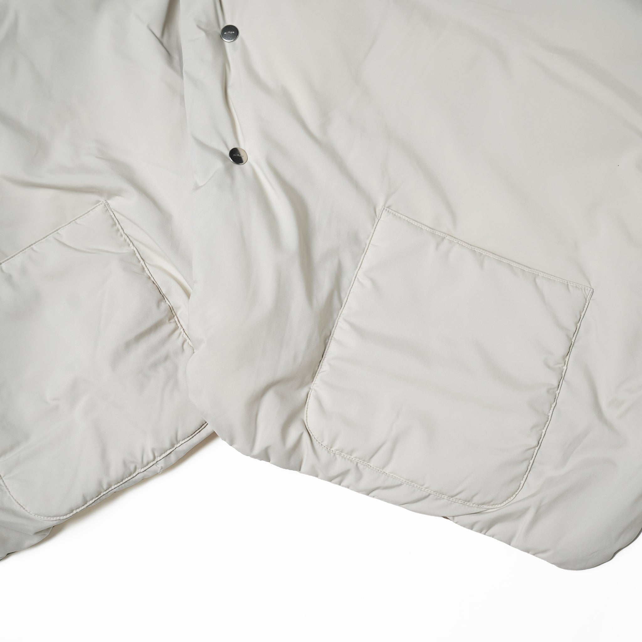 No:FEW23WAC5116c | Name:REVERSIBLE DOWN CAPE | Color:Beige×Ecru【MIFFEW_ミフュー】