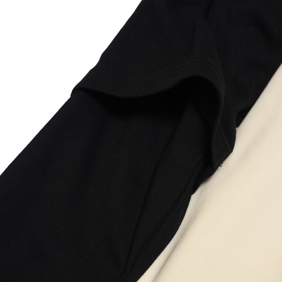 GMLR | Raglan Layered Long-Sleeve T-Shirt – Black | GAMELRA