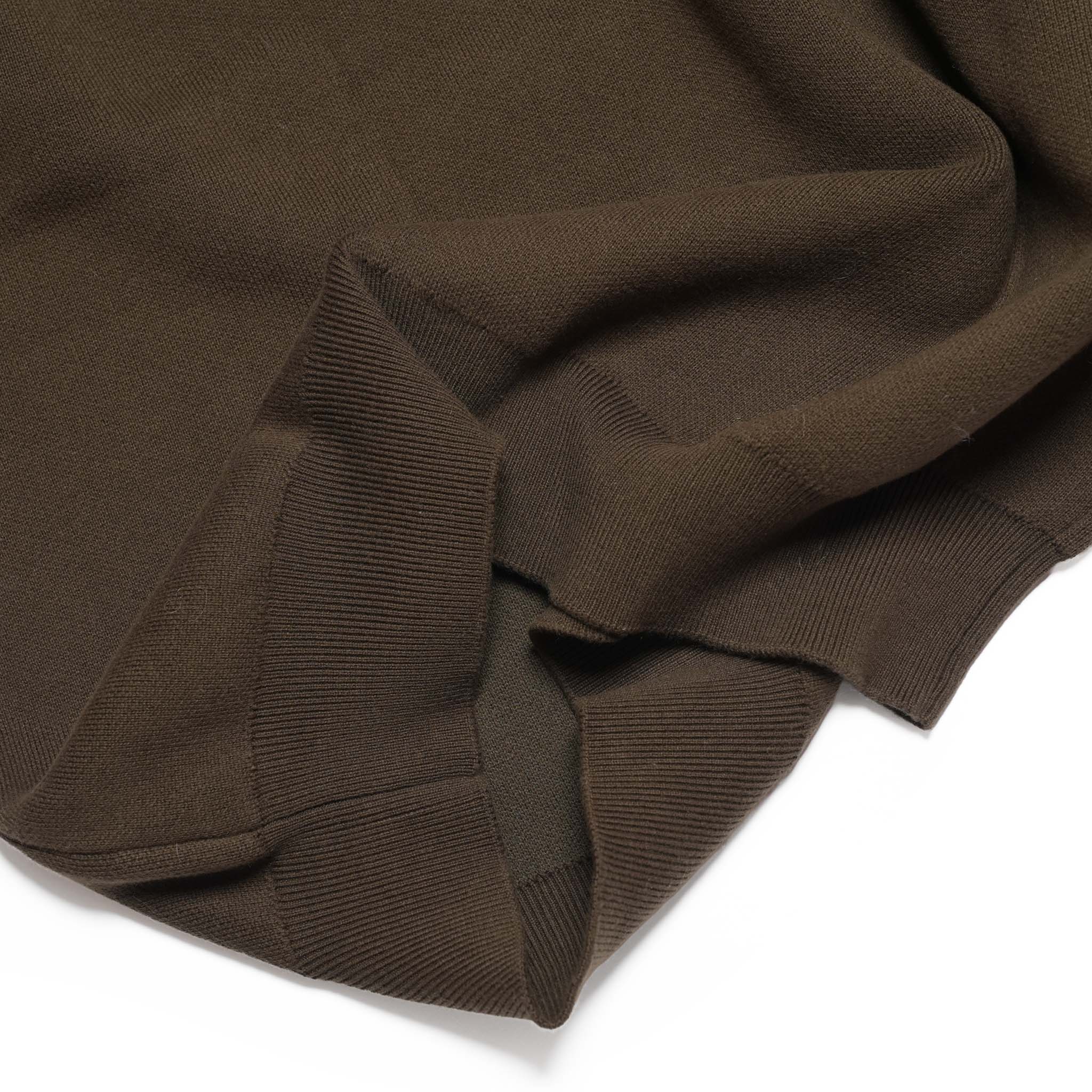 K2611204 | ACTUALLY CREW | 02-DARK OLIVE |【NASNGWAM_ナスングワム】