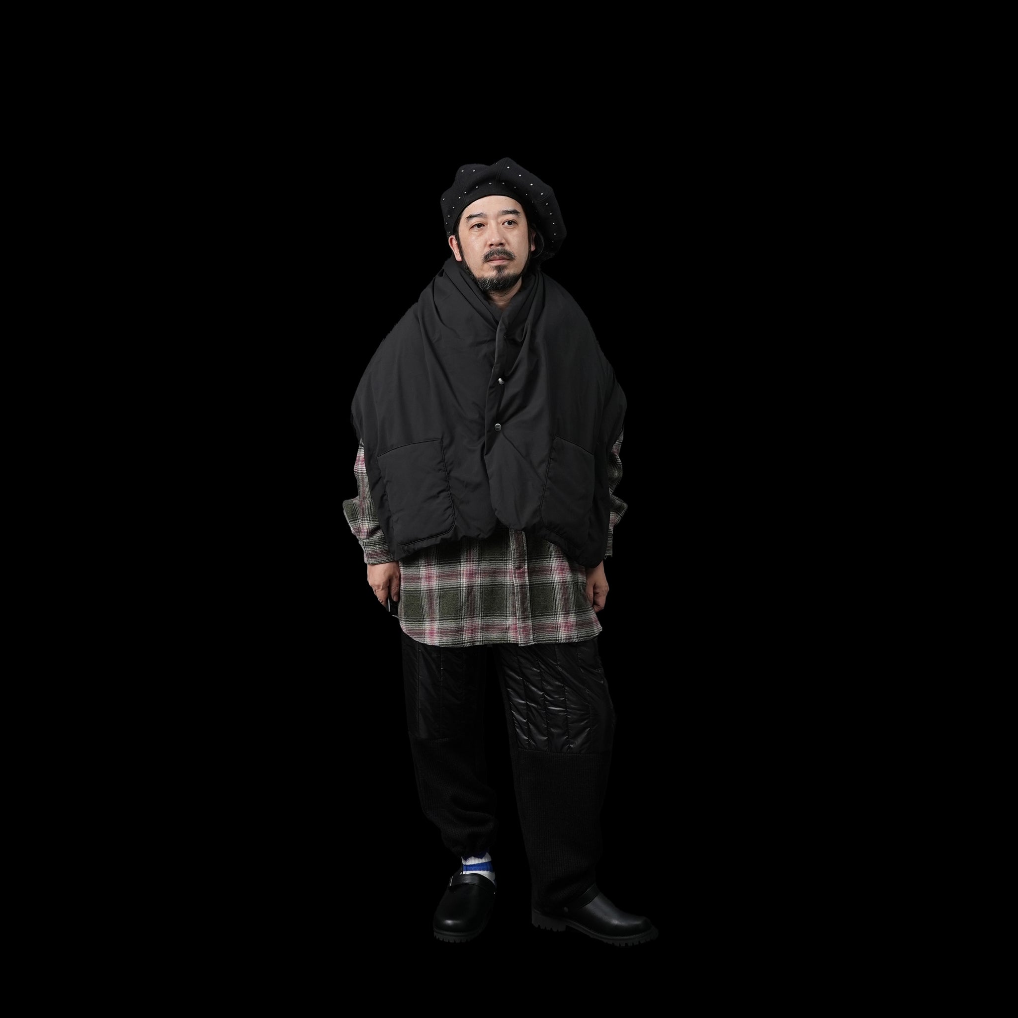 No:FEW23WAC5116a | Name:REVERSIBLE DOWN CAPE | Color:Black【MIFFEW_ミフュー】