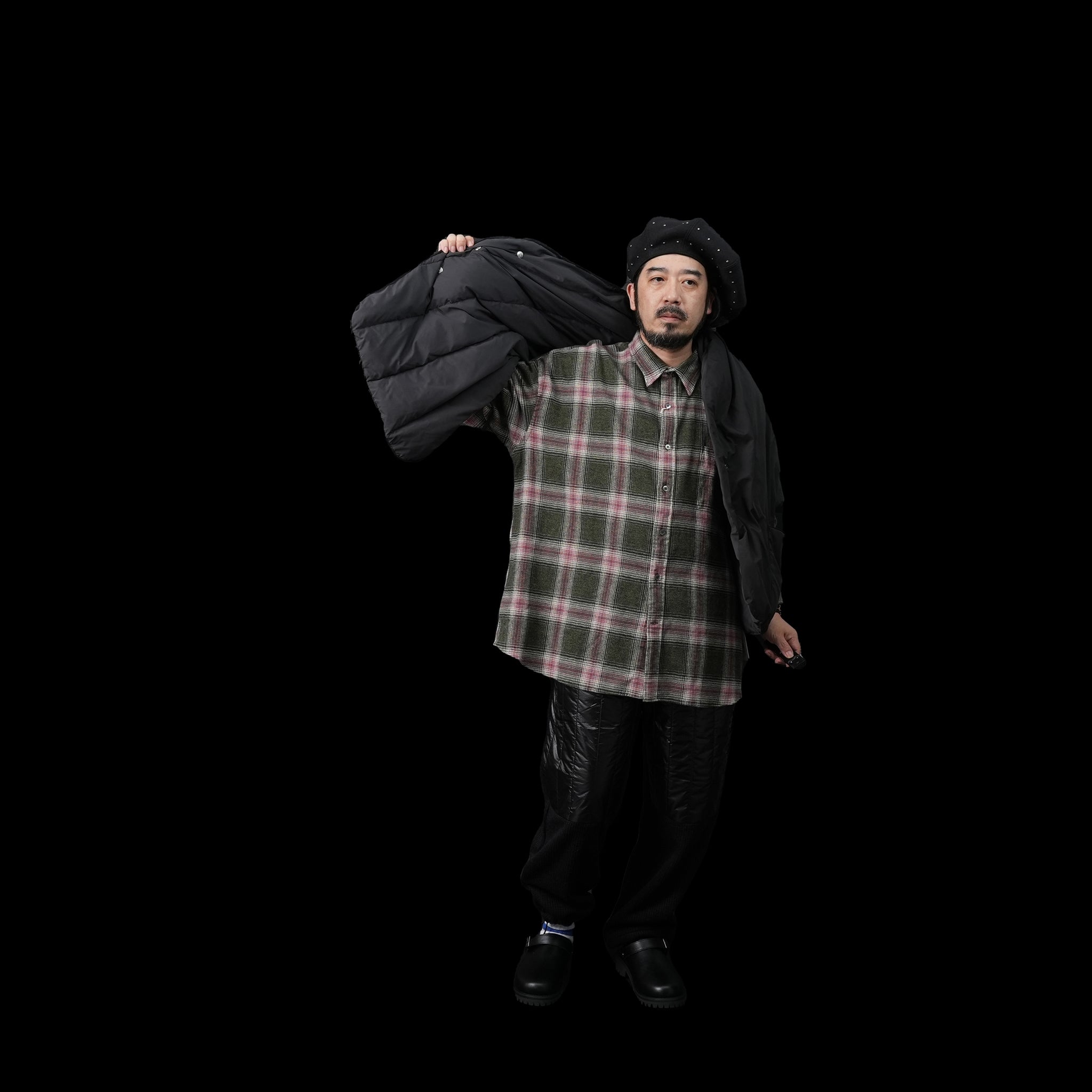 No:FEW23WAC5116a | Name:REVERSIBLE DOWN CAPE | Color:Black【MIFFEW_ミフュー】