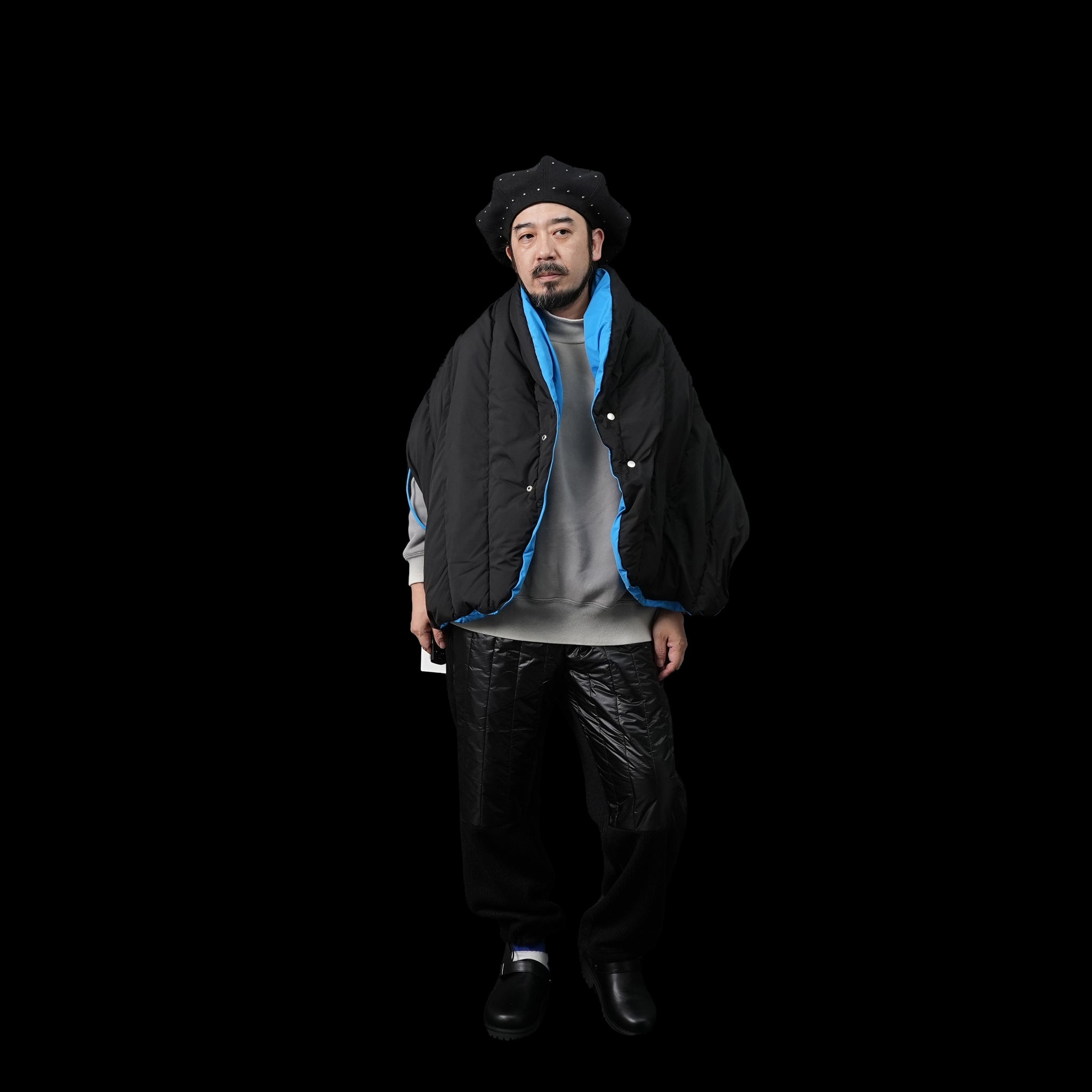 No:FEW23WAC5116b | Name:REVERSIBLE DOWN CAPE | Color:Black×Blue【MIFFEW_ミフュー】