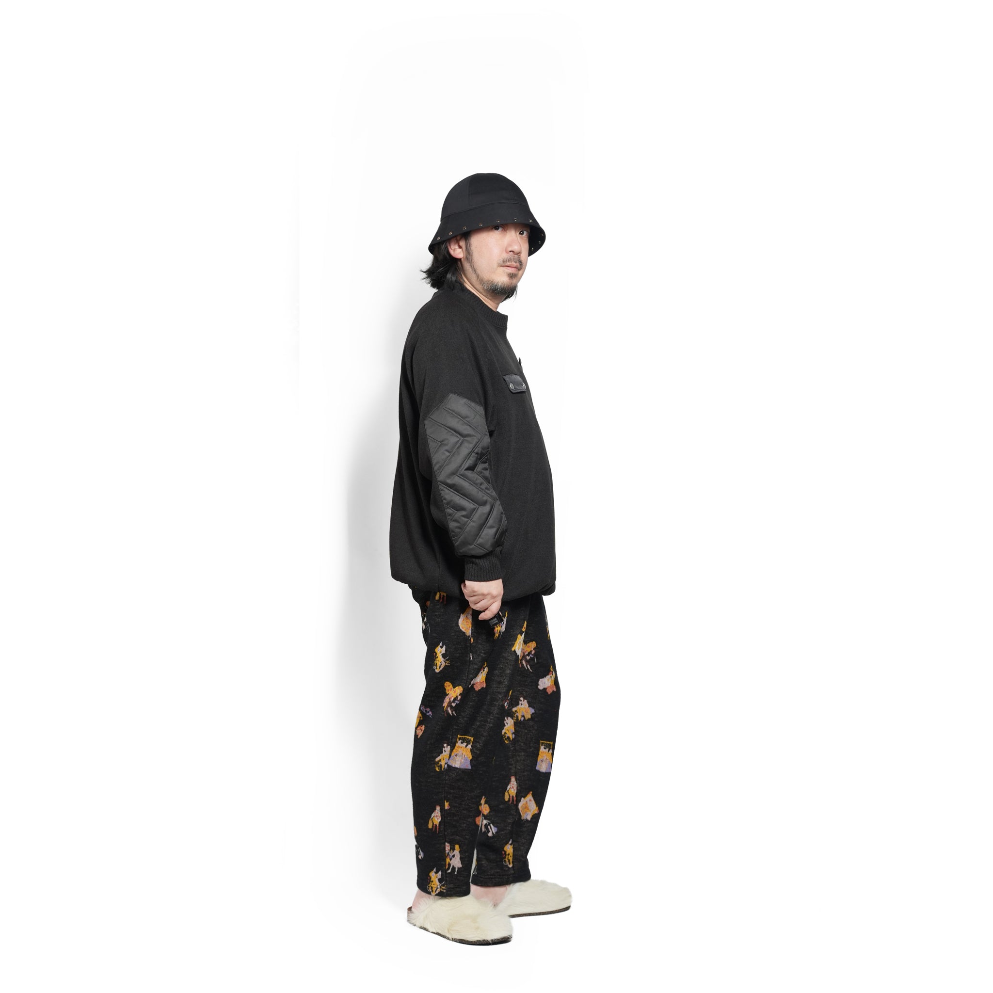 Quilt Patch Pulover – Black | BEDSIDEDRAMA | 入荷予定アイテム