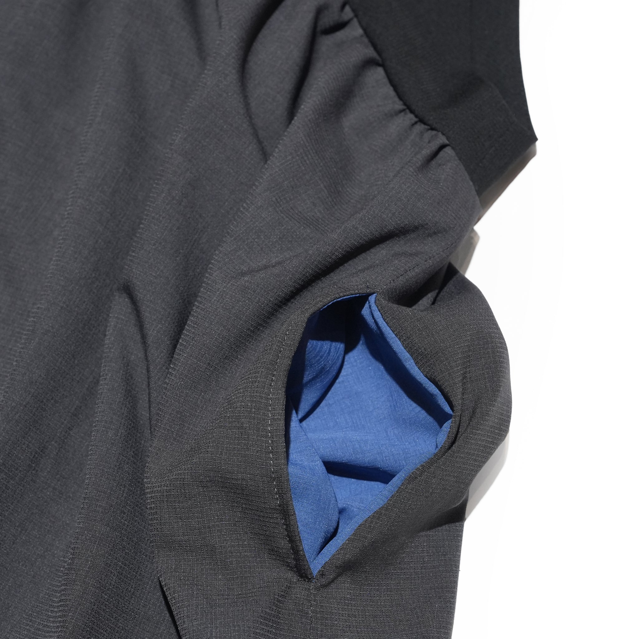 MELTING COLOR ONE-PIECE– Black | STOF