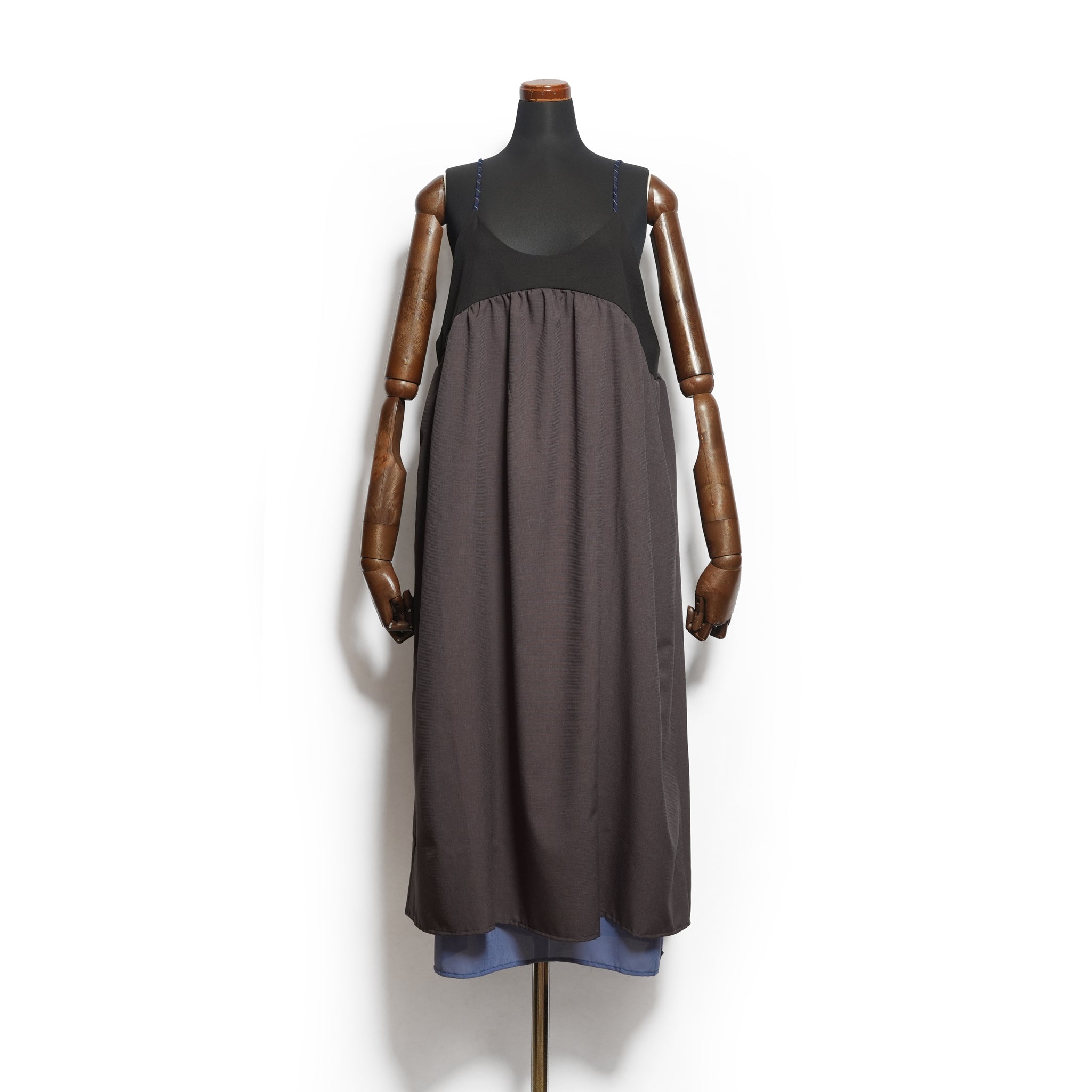 MELTING COLOR ONE-PIECE– Black | STOF