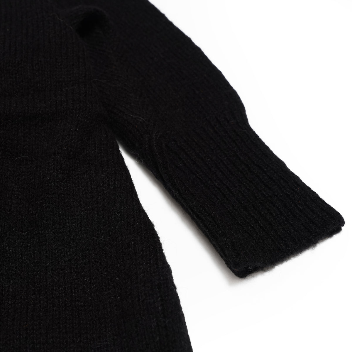 Pink Rabbit Wide Knit Sweater – Black | BEDSIDEDRAMA | 入荷予定アイテム