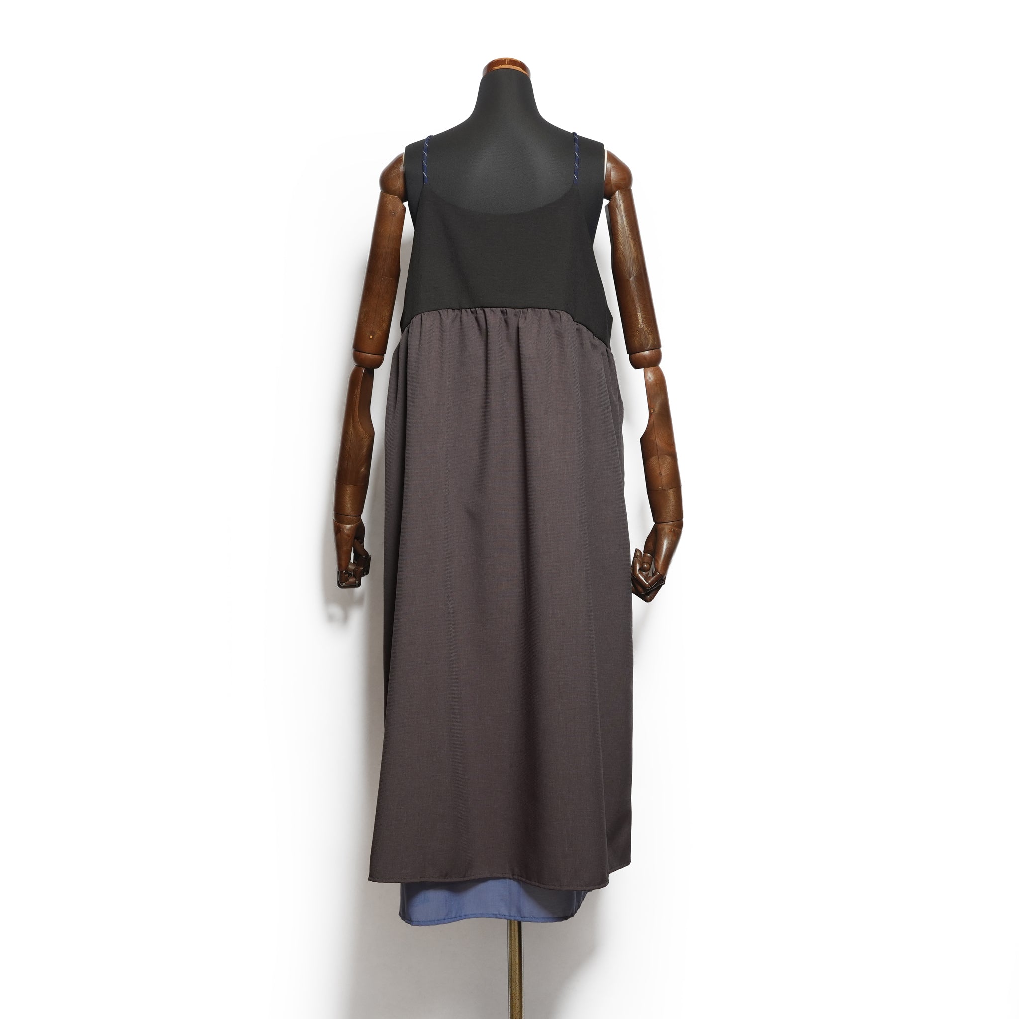 MELTING COLOR ONE-PIECE– Black | STOF