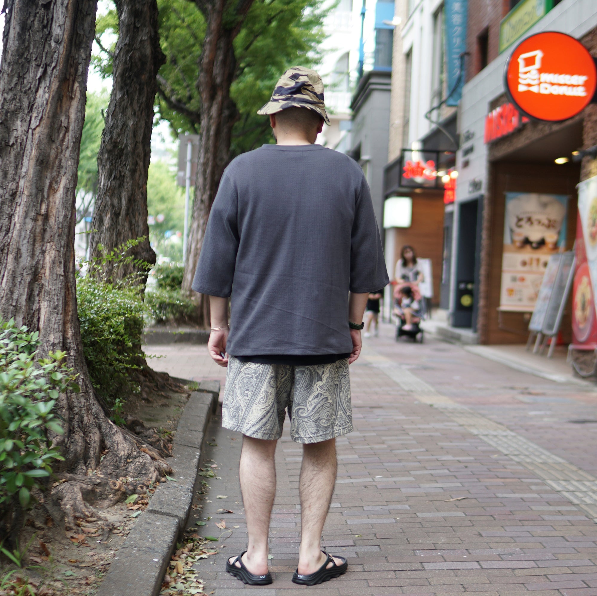 No:M31351-1 | Name:Easy Baggy Shorts w/ Quick Release Buckle | Color:Betro Paisley Grey【MONITALY_モニタリー】