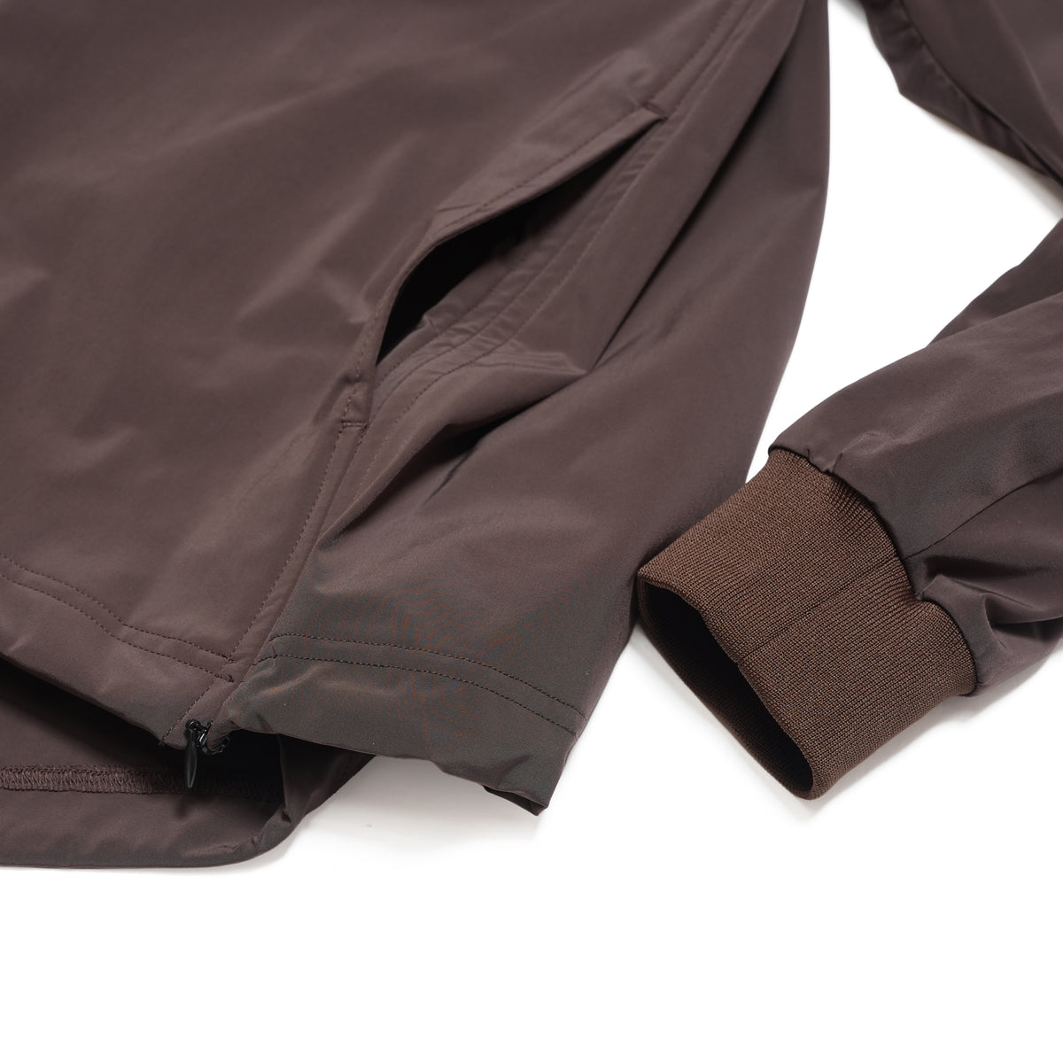 _301 – Dark Brown | UNTRACE