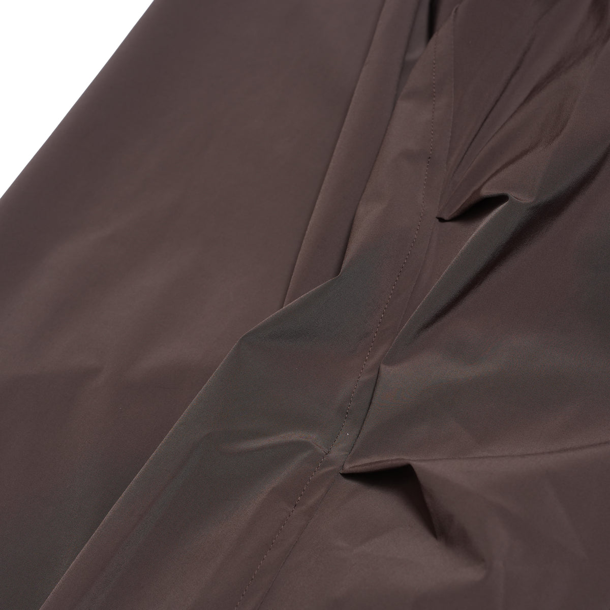 _301 – Dark Brown | UNTRACE
