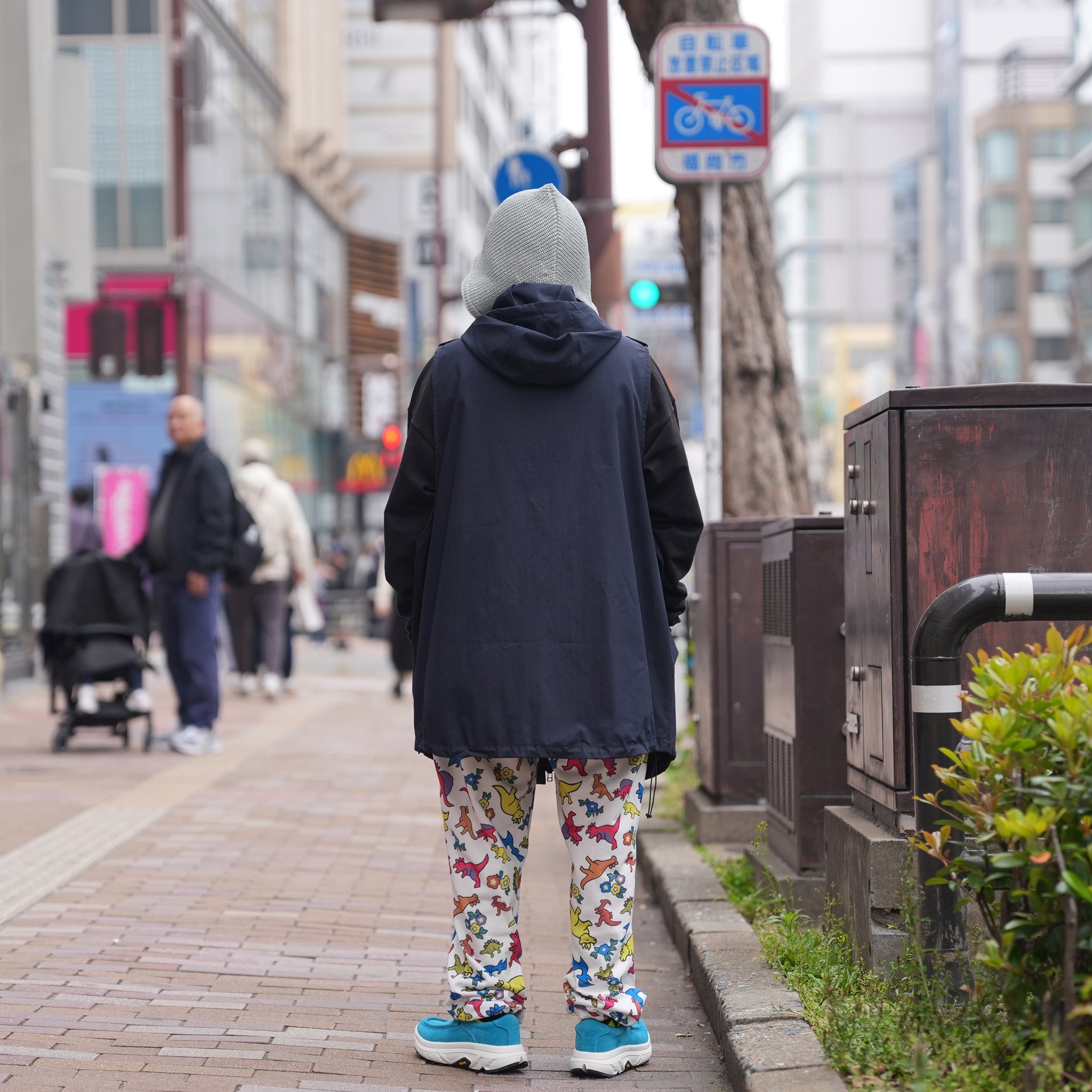 Highkey Vest – Navy | YE-J-002 | YENOPE