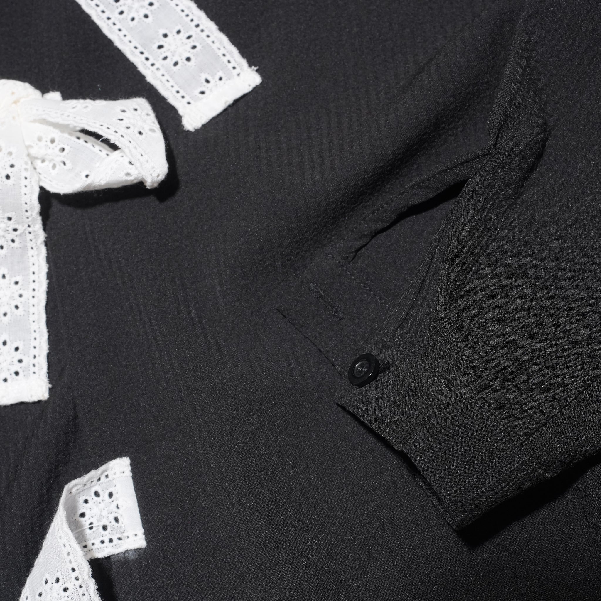 Easel Bow Shirt – Black | SISTER JANE