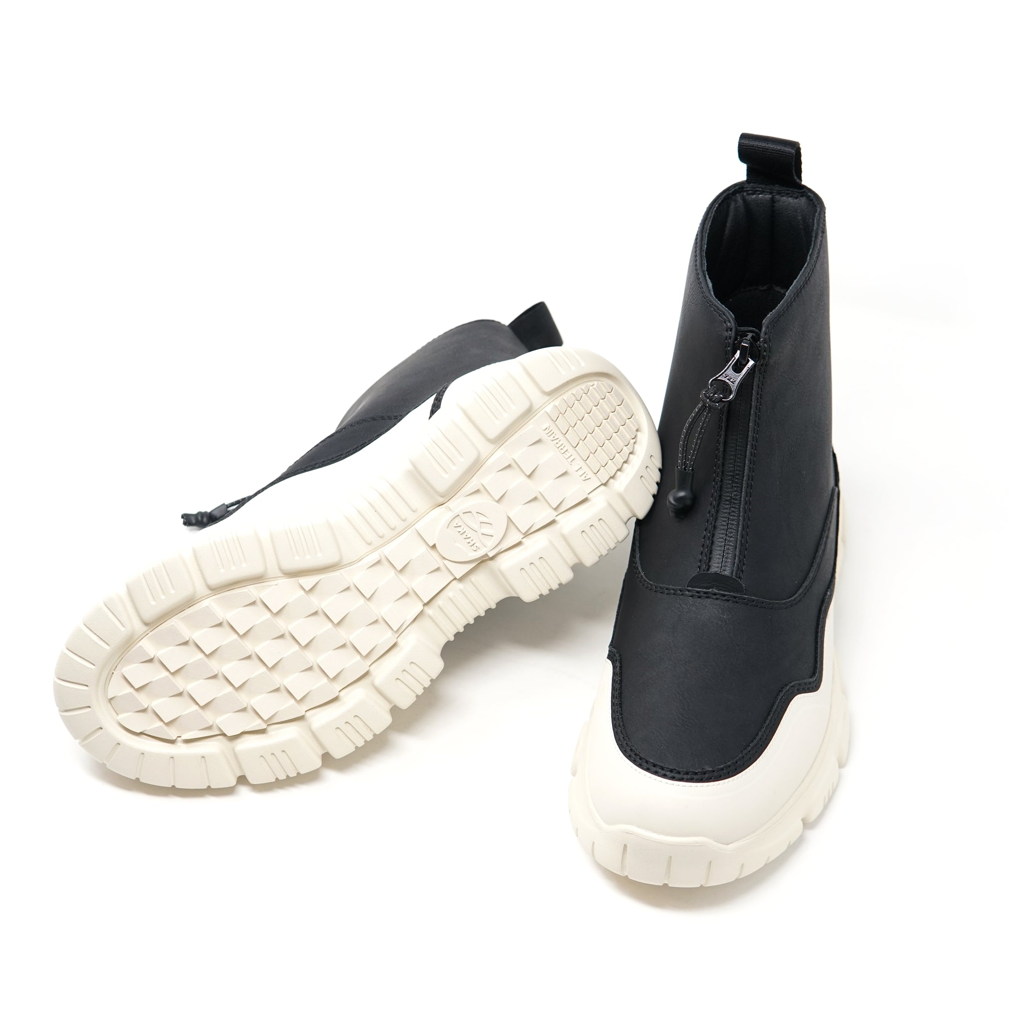 No:SK-228 | Name:TREK ZIP BOOTIE AT | Color:Linen/Taupe 01U【SHAKA】