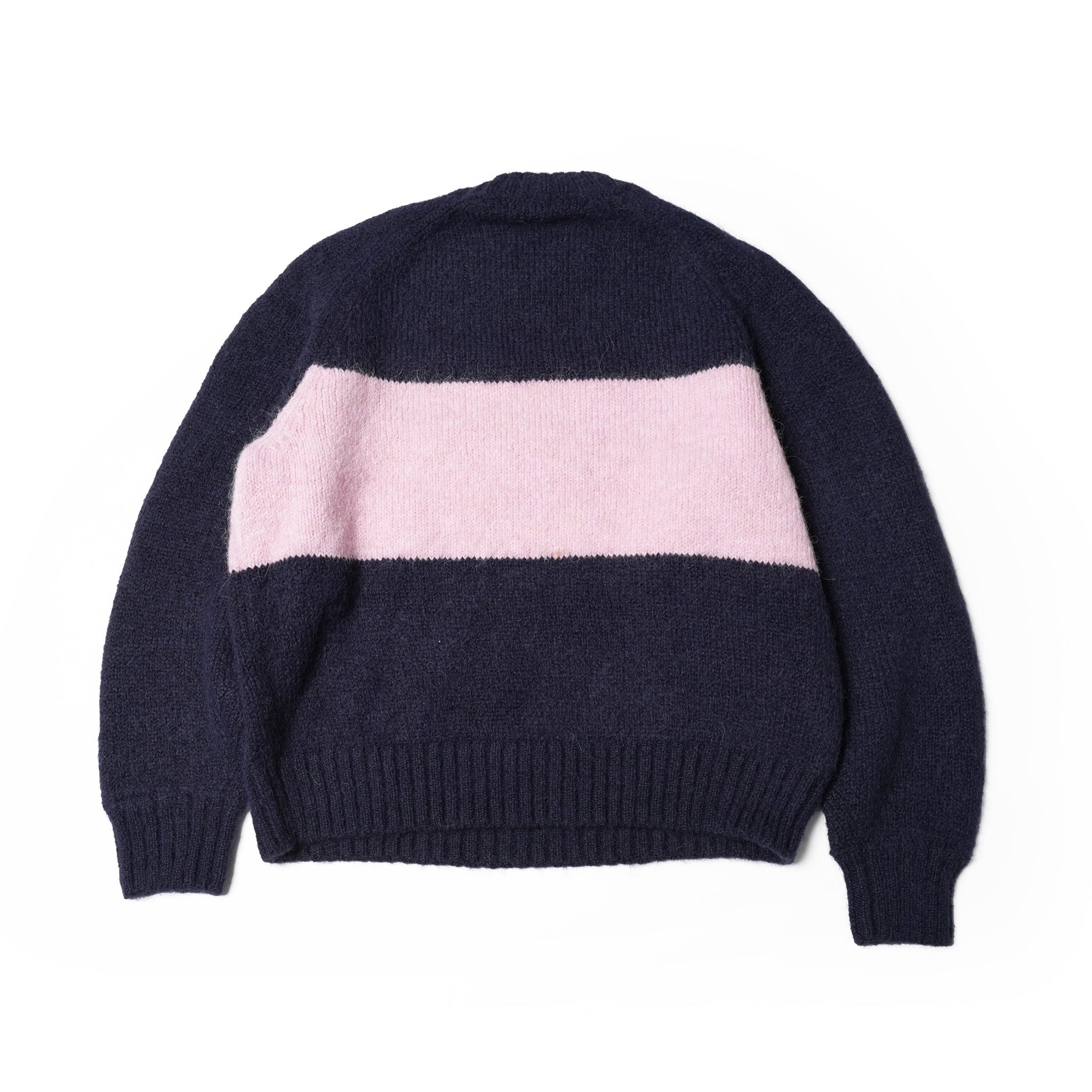 ALPACA LOOP CREW – Navy Pink | MINAMI ANDERSON