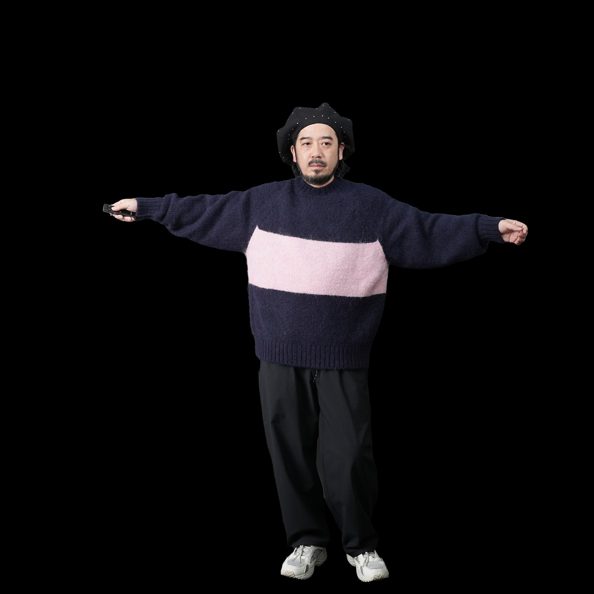 ALPACA LOOP CREW – Navy Pink | MINAMI ANDERSON