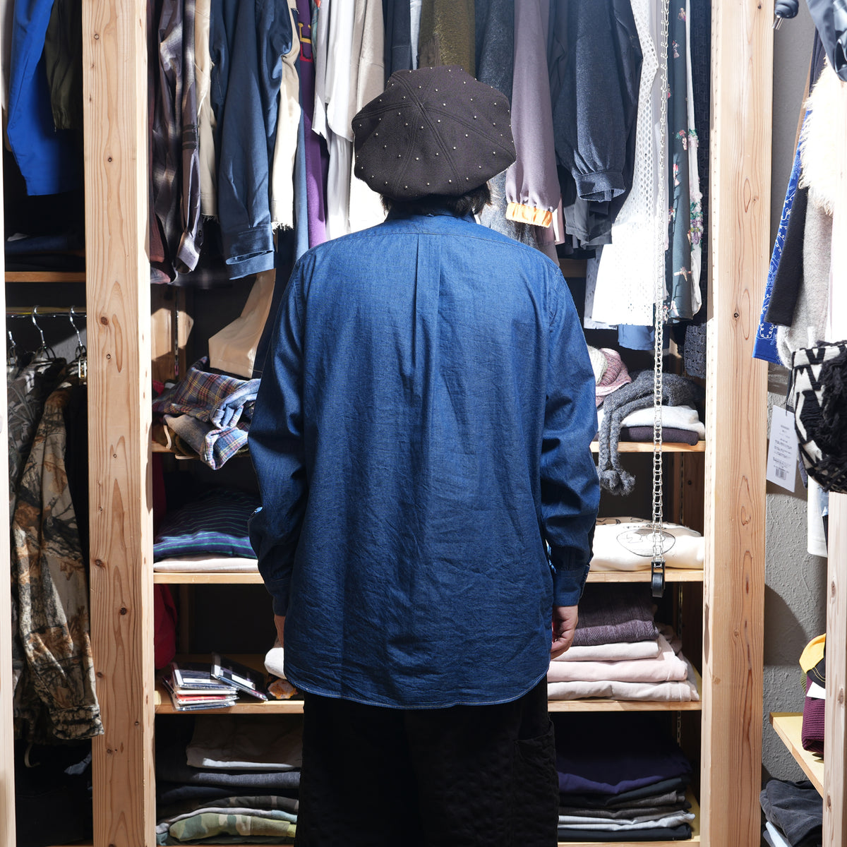 REGULAR COLLAR W POCKET SHIRT-DENIM – Navy | CATTA